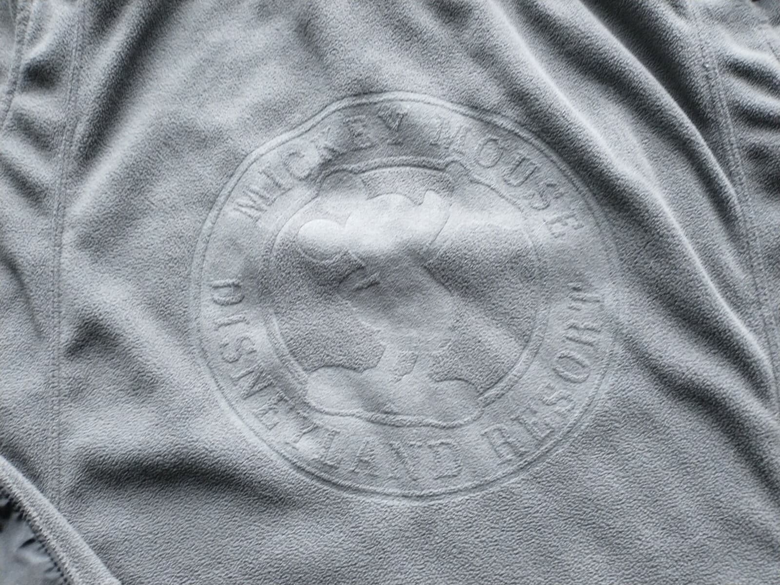 Disney Parks Resort Fleece Sweatshirt Pullover 1/4 Zip Embroidered Gray Men Sz.M - Thumbnail 7