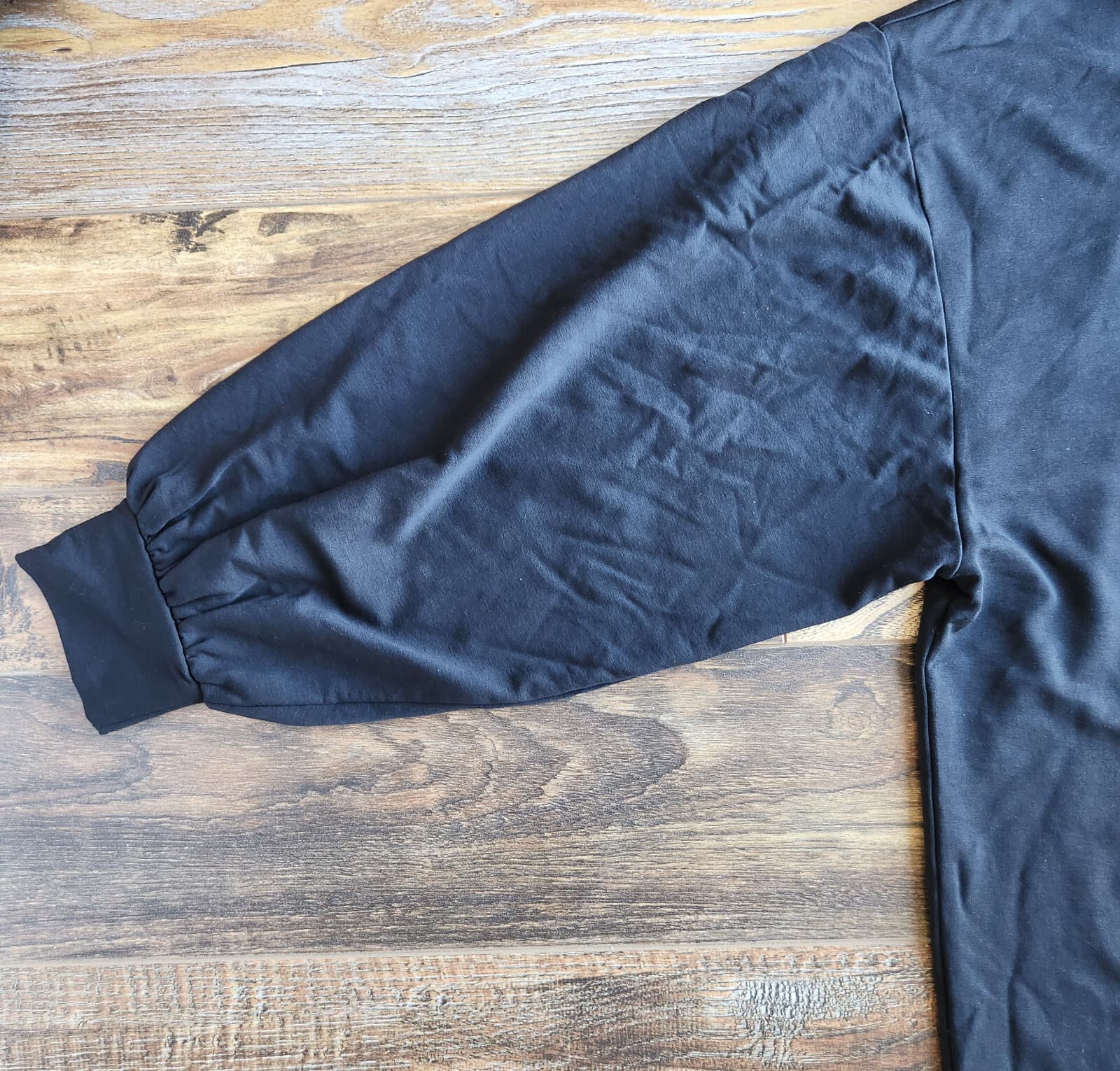 NWT Travis Mathew Women's XL Cloud Terry V-Neck Top Long Sleeve Tencel Black - Thumbnail 9