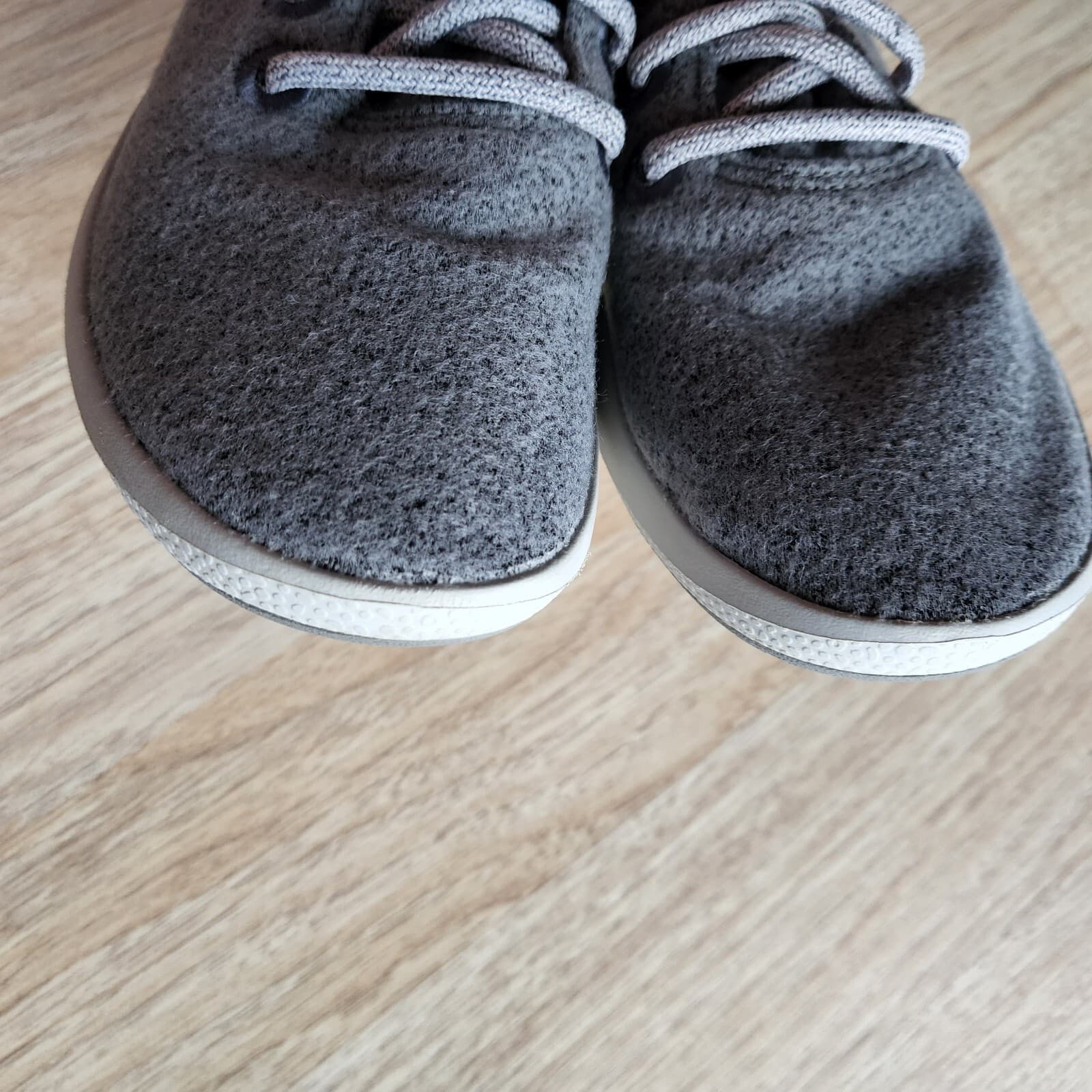 Allbirds Mizzle Merino Wool Runner-Up Ankle Sneaker Lace Light-Grey Women US7 - Thumbnail 8