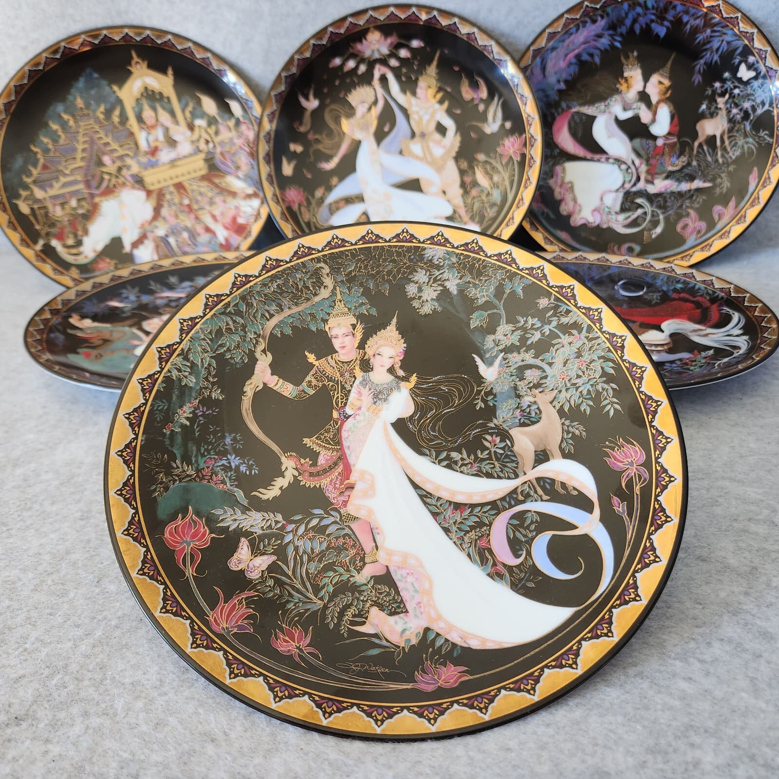 Set of 6 Royal Porcelain Ramayana Siam/Thai Literary Canon 22K Gold Decorated - Thumbnail 4