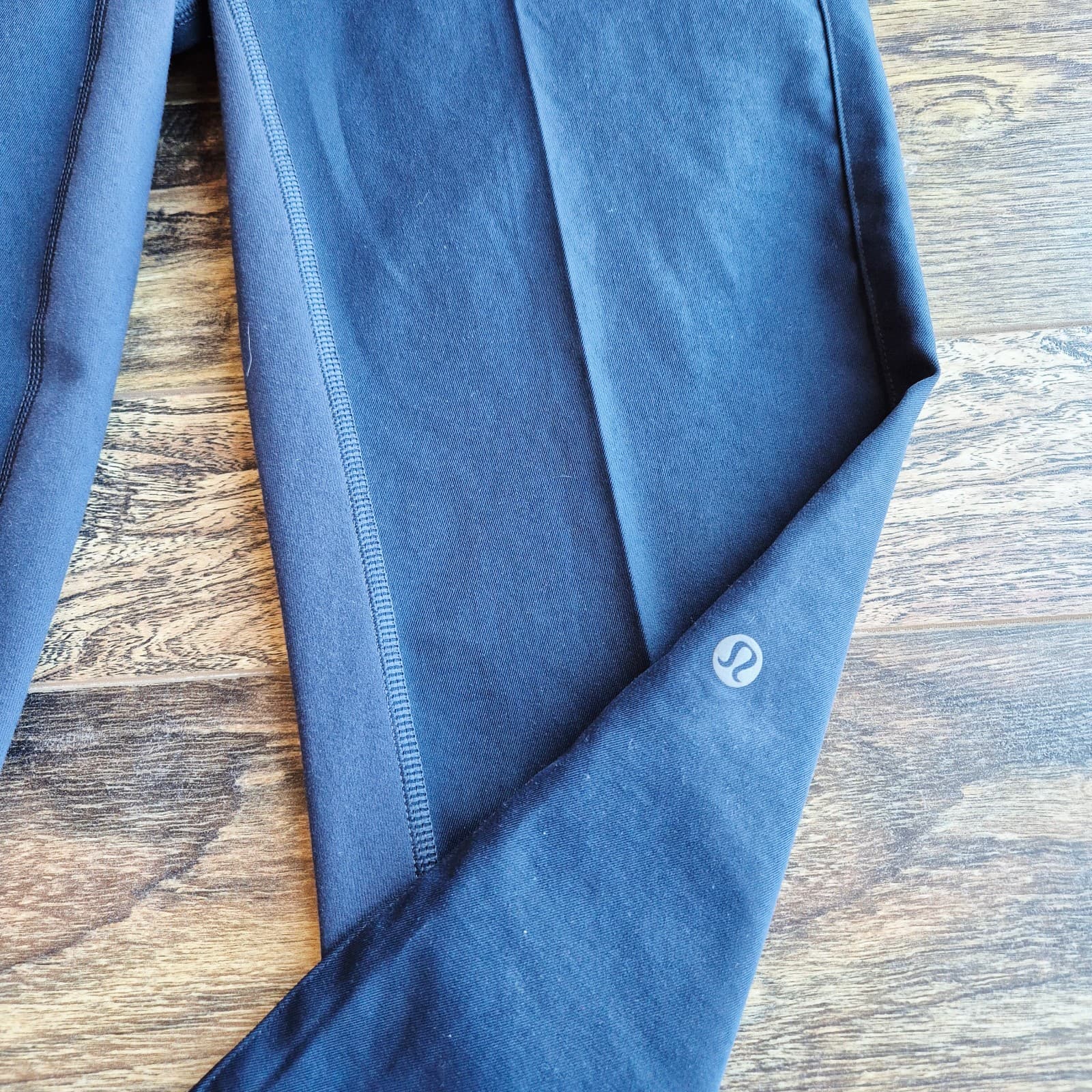 Lululemon Travel Casual Ankle Pants Slim Leg Zip Pocket Navy Blue Women's 4 - Thumbnail 4