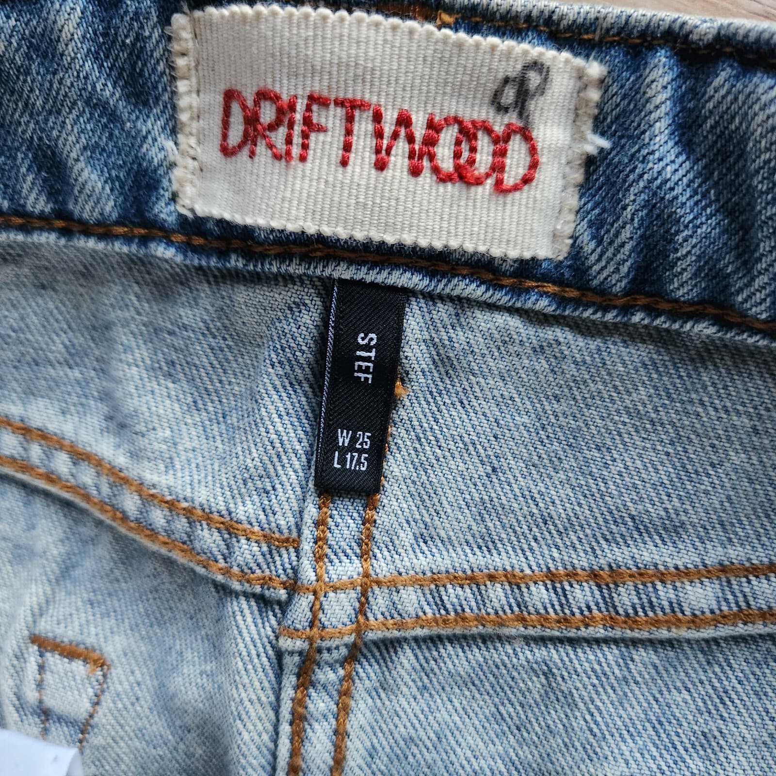 NWT Drifwood Steph Denim Suede Mini Skirt Button-Fly Raw Hem Blue Womens 25 $118 - Thumbnail 10