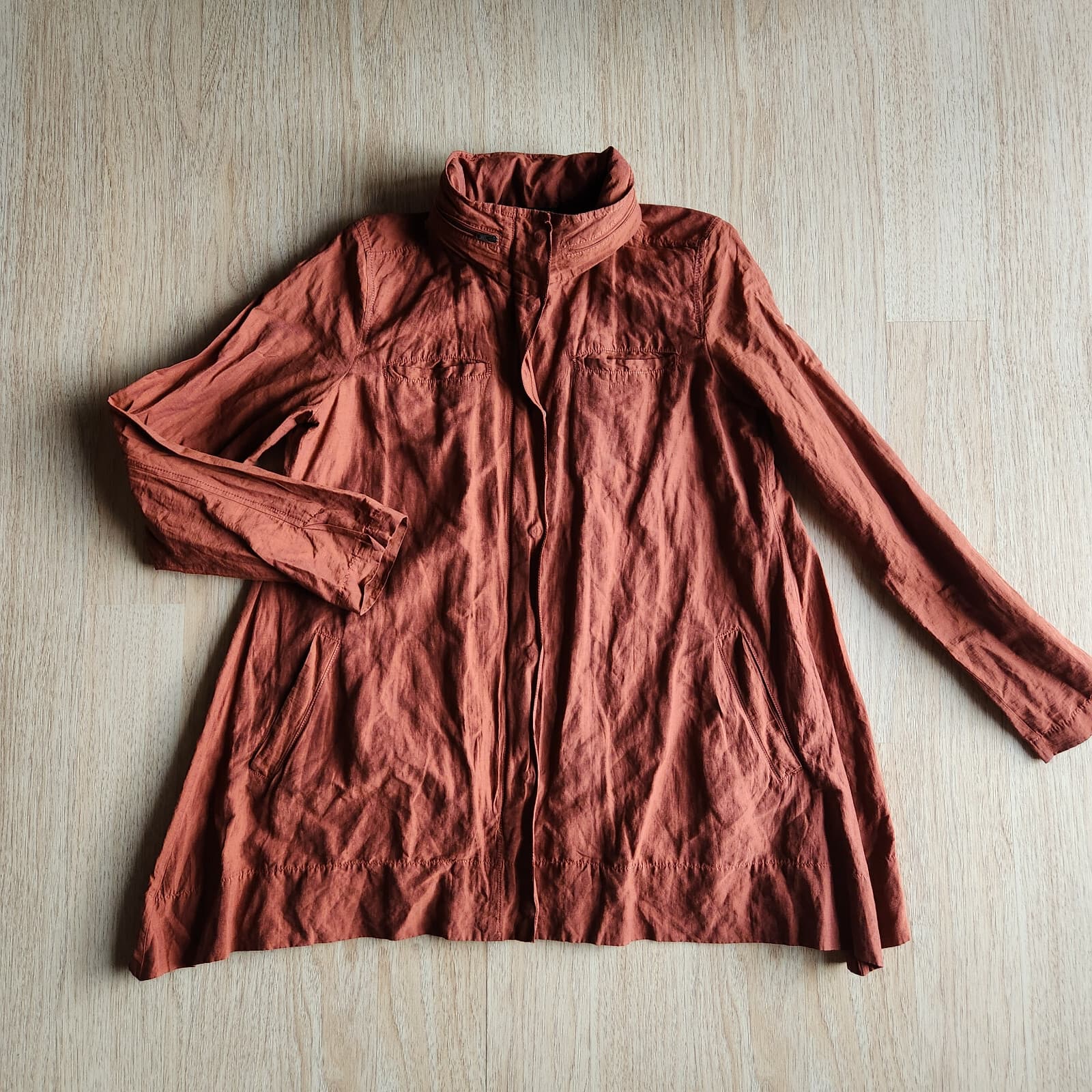 EILEEN FISHER Windbreaker Active Hooded Jacket Zip/Snap Cotton Blend Burgundy S - Thumbnail 3