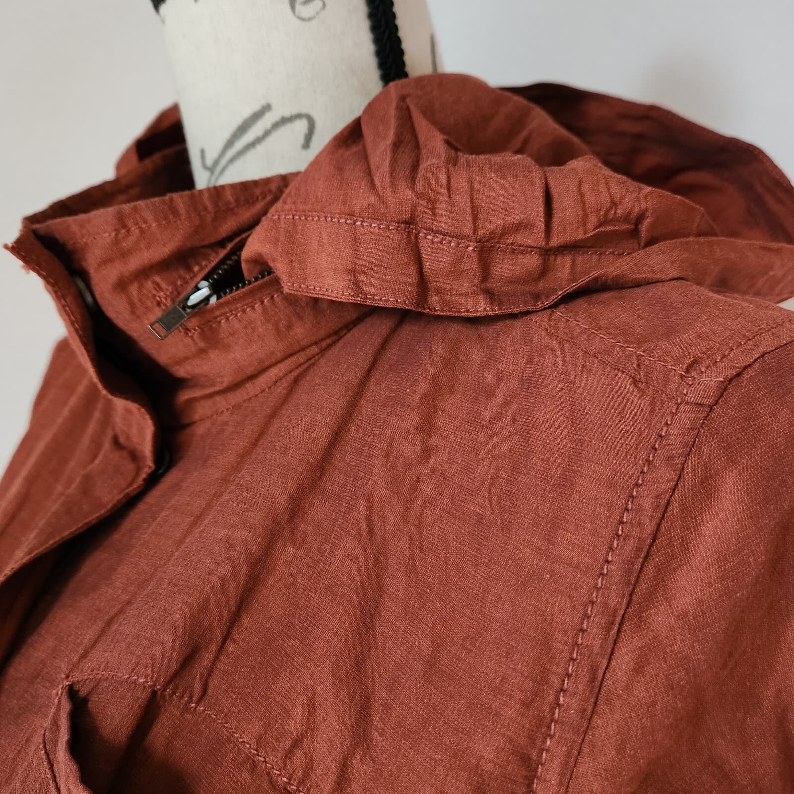 EILEEN FISHER Windbreaker Active Hooded Jacket Zip/Snap Cotton Blend Burgundy S - Thumbnail 4