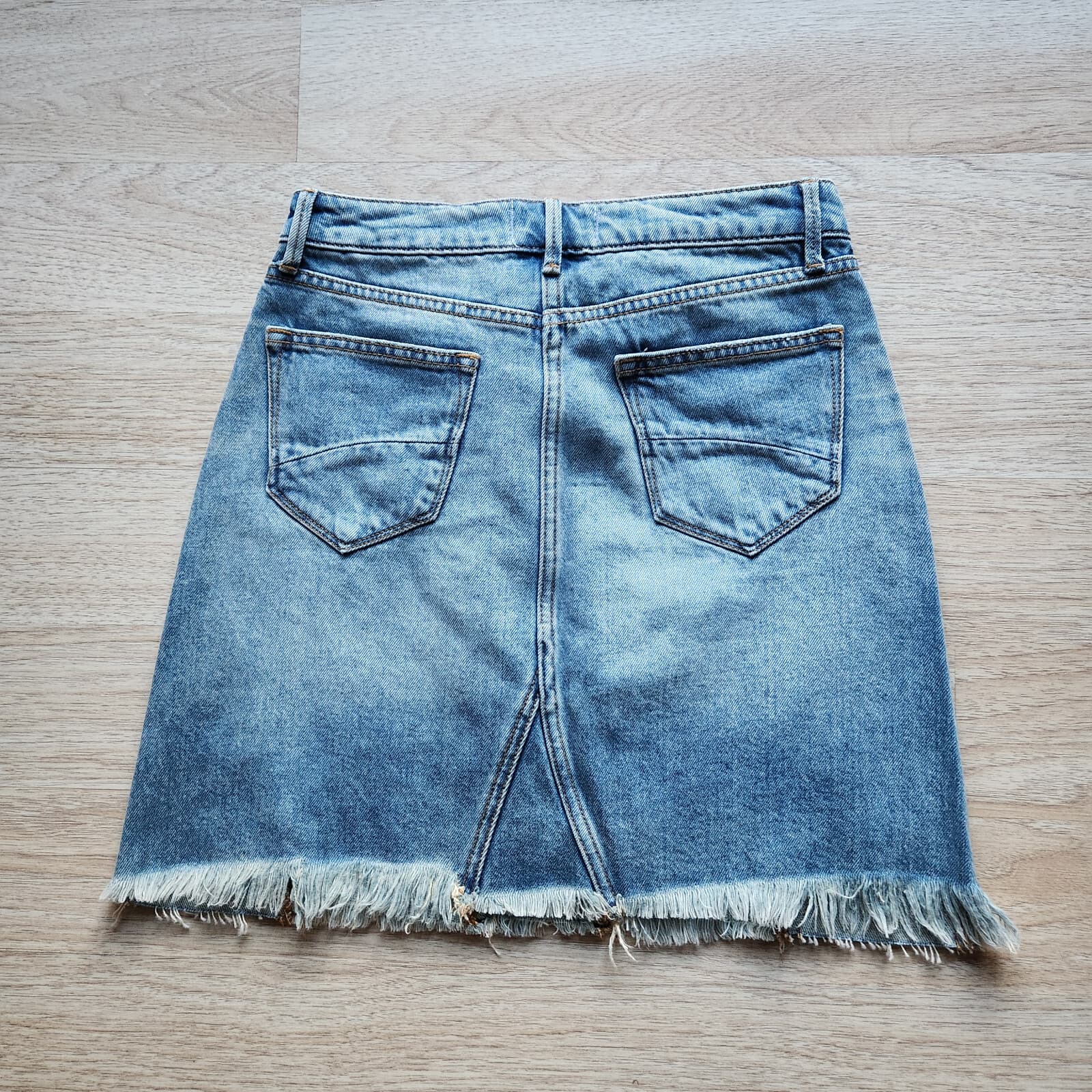 NWT Drifwood Steph Denim Suede Mini Skirt Button-Fly Raw Hem Blue Womens 25 $118 - Thumbnail 5