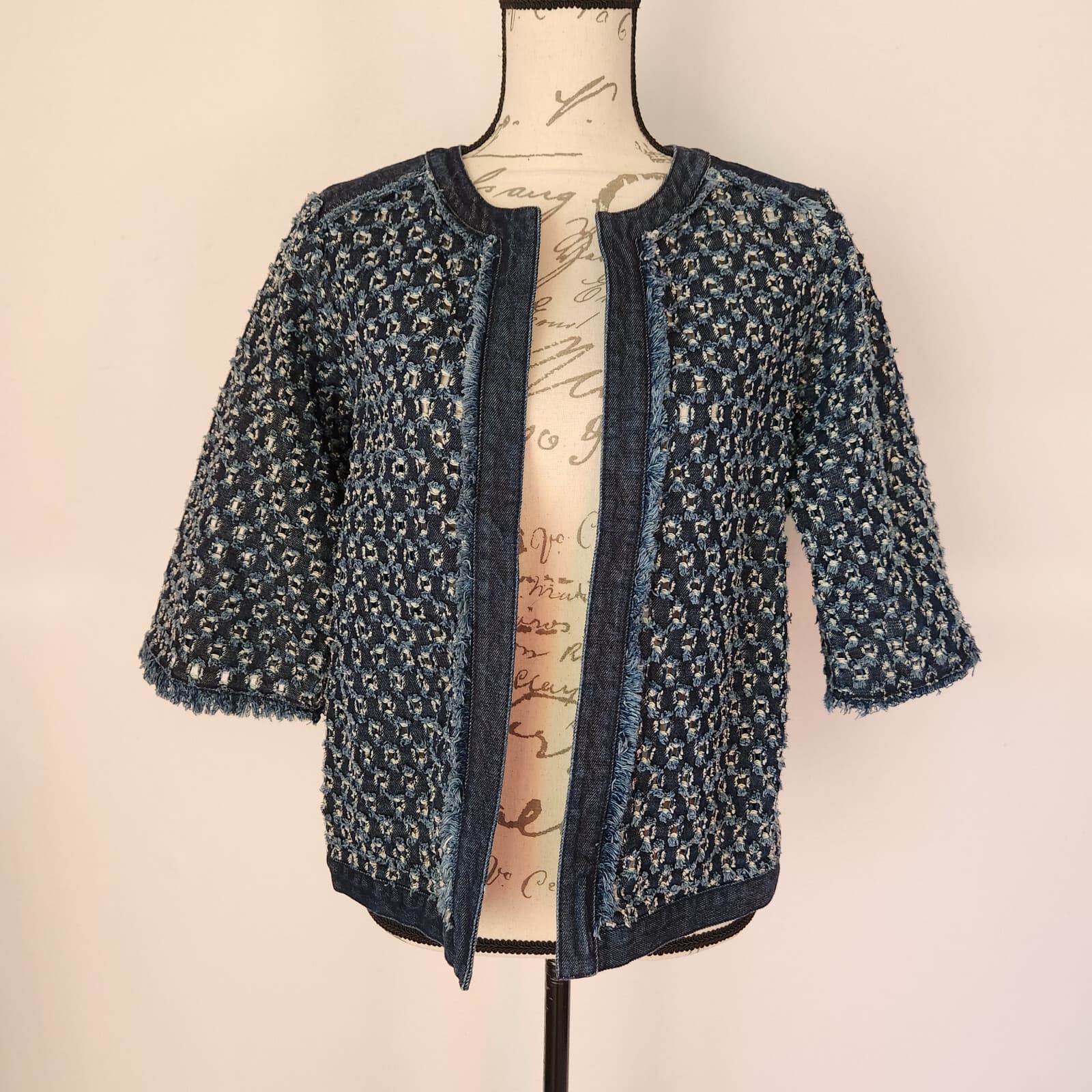 Chico's Perforated Denim Open Jacket 3/4 Sleeve 100% Cotton Blue Sz.0 (S/4) - Thumbnail 2