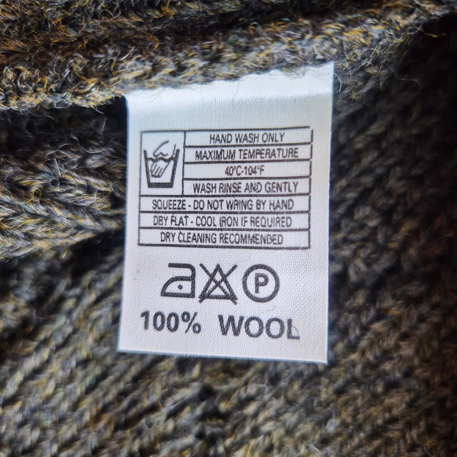 Vintage ACORN Wool Shamrock Embroidered Cable Knit Fisherman Chunky Sweater Sz.M - Thumbnail 7