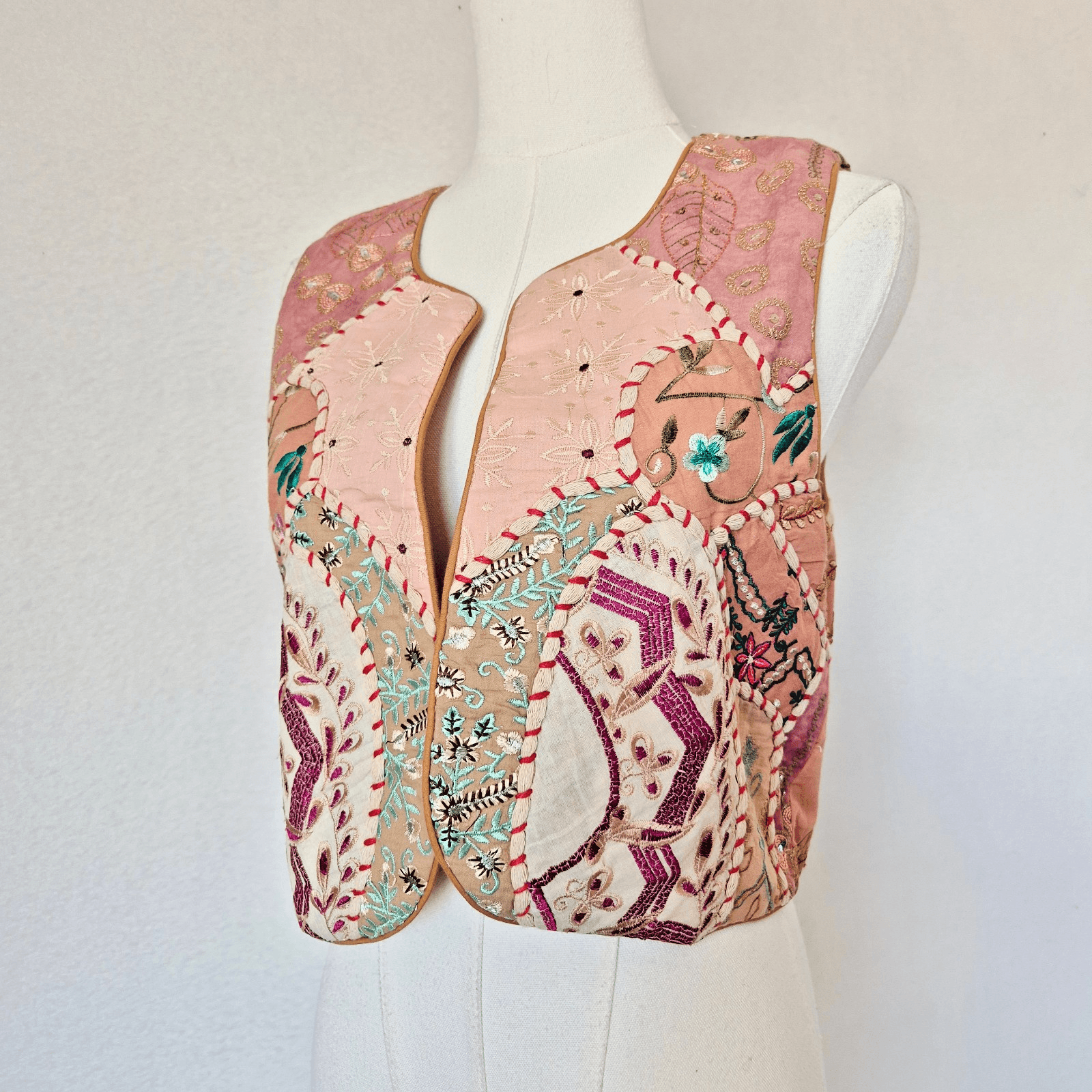 NWT Mes Demoiselles Paris New Manipura Embroidered Beaded Cropped Vest Rose Sz.0 - Thumbnail 4