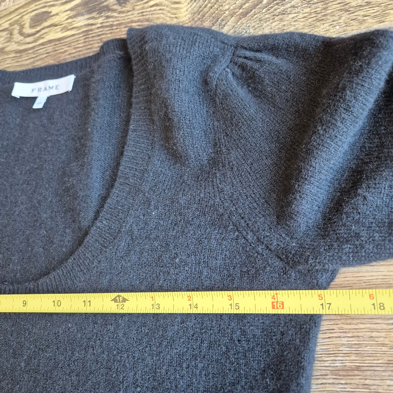 FRAME 100% Cashmere Scoop Neck Sweater 3/4 Cinched Sleeve Black Women's S - Thumbnail 11