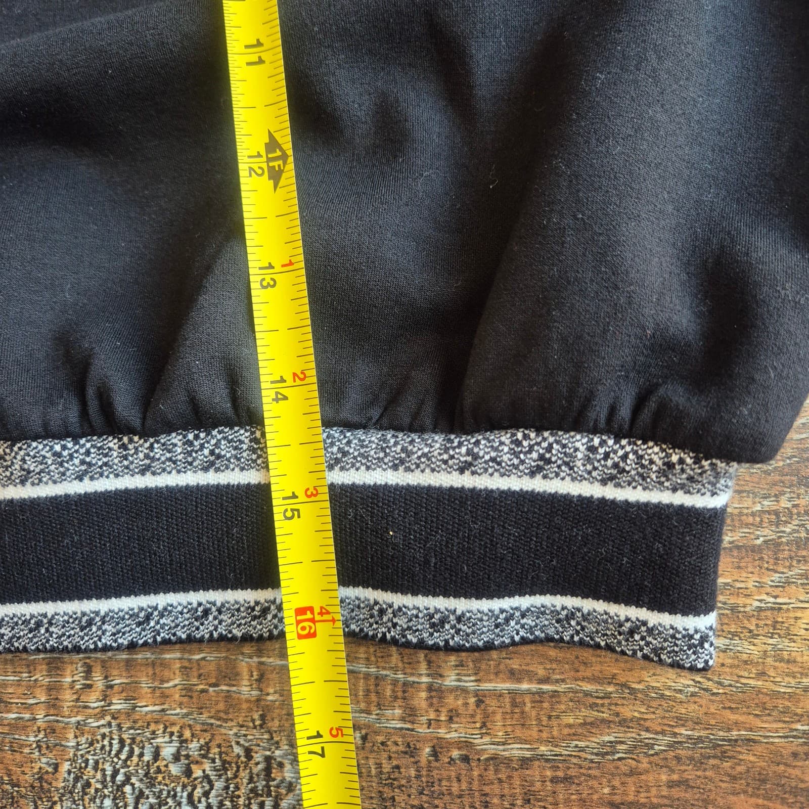 Christian Dior Set of Loungewear Spellout Cropped Sweatshirt Sweatpants Black 4 - Thumbnail 16