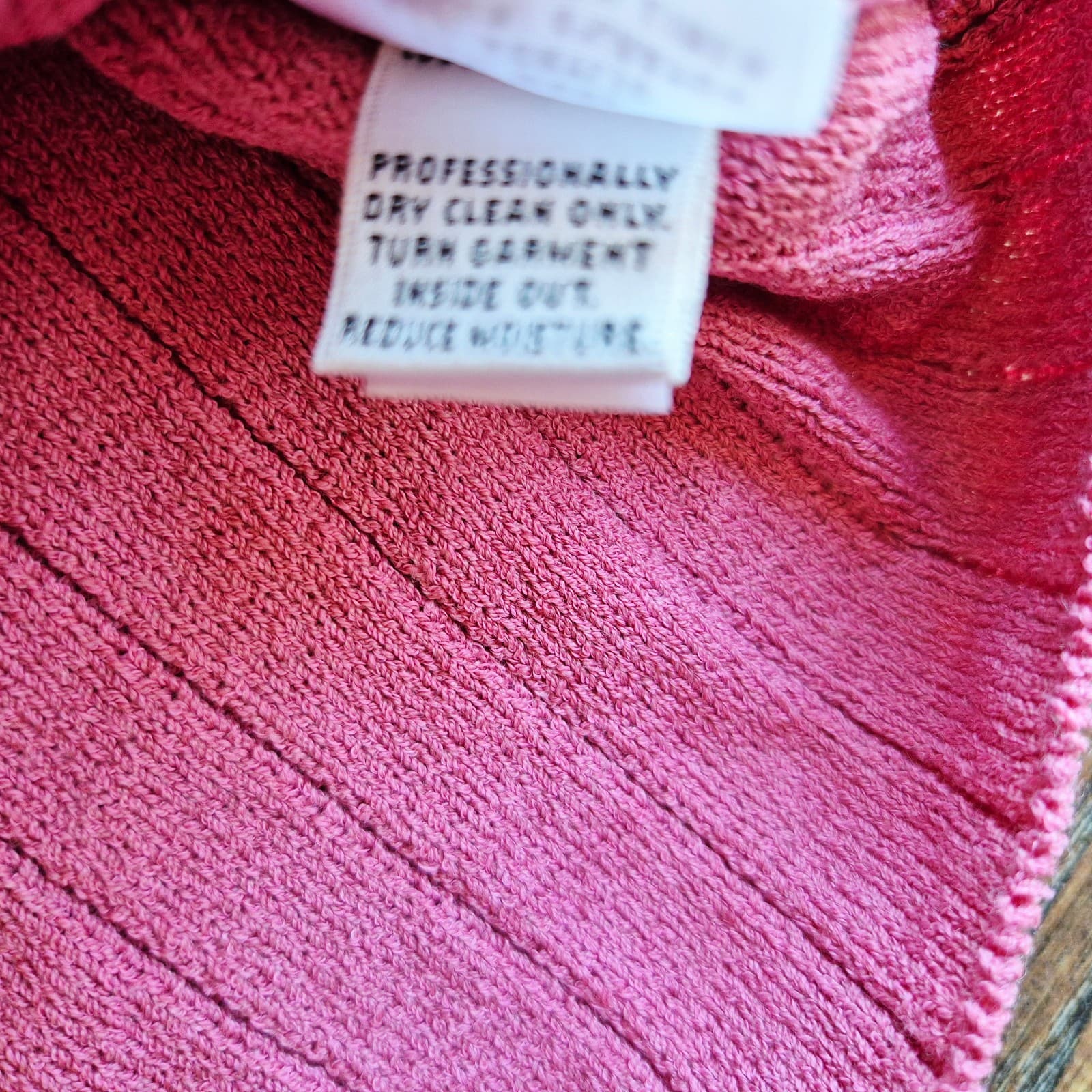 ST. JOHN Sport Wool Blend Santana Ribbed Knit Short Sleeve Top Pink Women's XL - Thumbnail 9