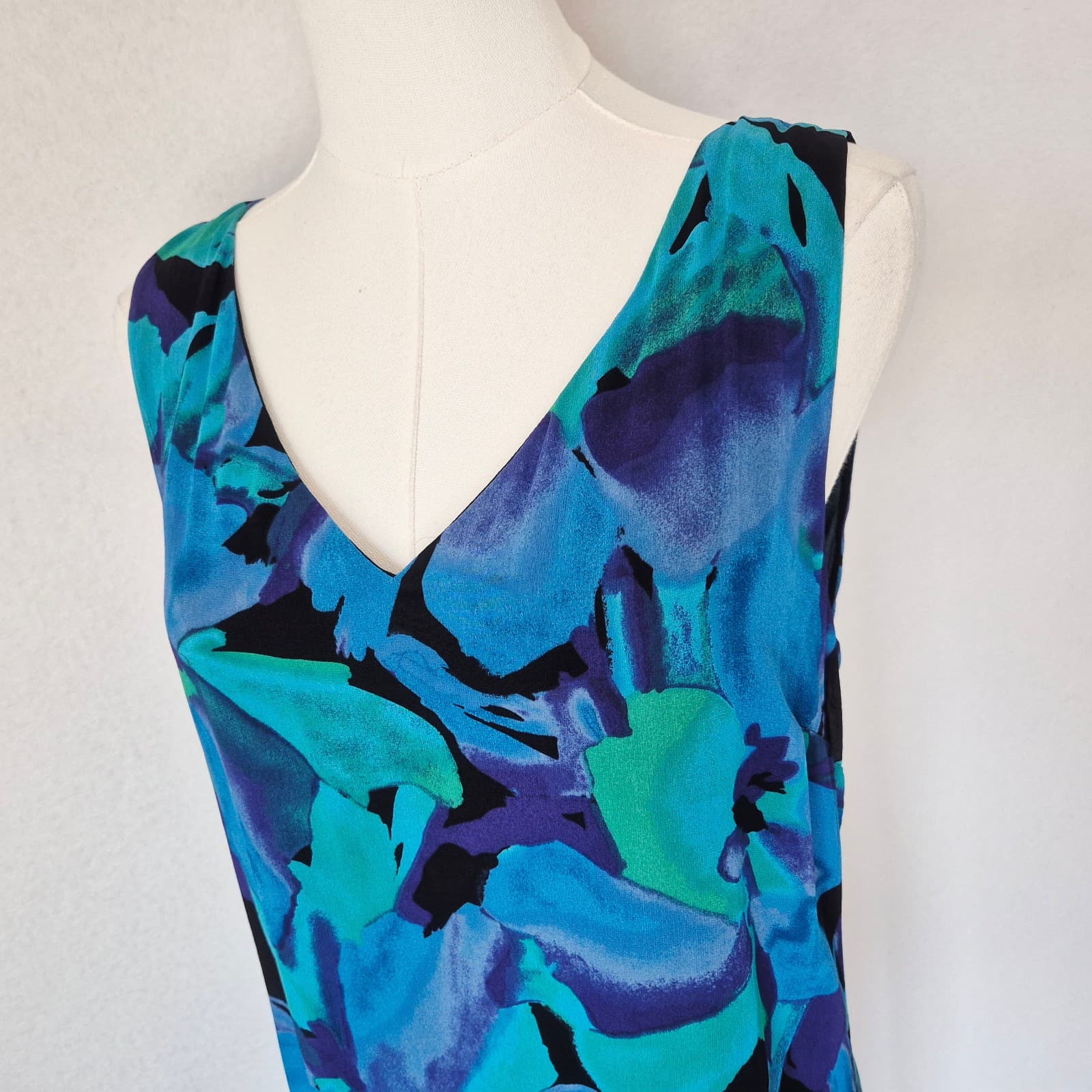 Vintage Y2K Chico's Silk Floral Asymmetrical-Hem Dress Sleeveless Blue Sz.1 (M) - Thumbnail 4