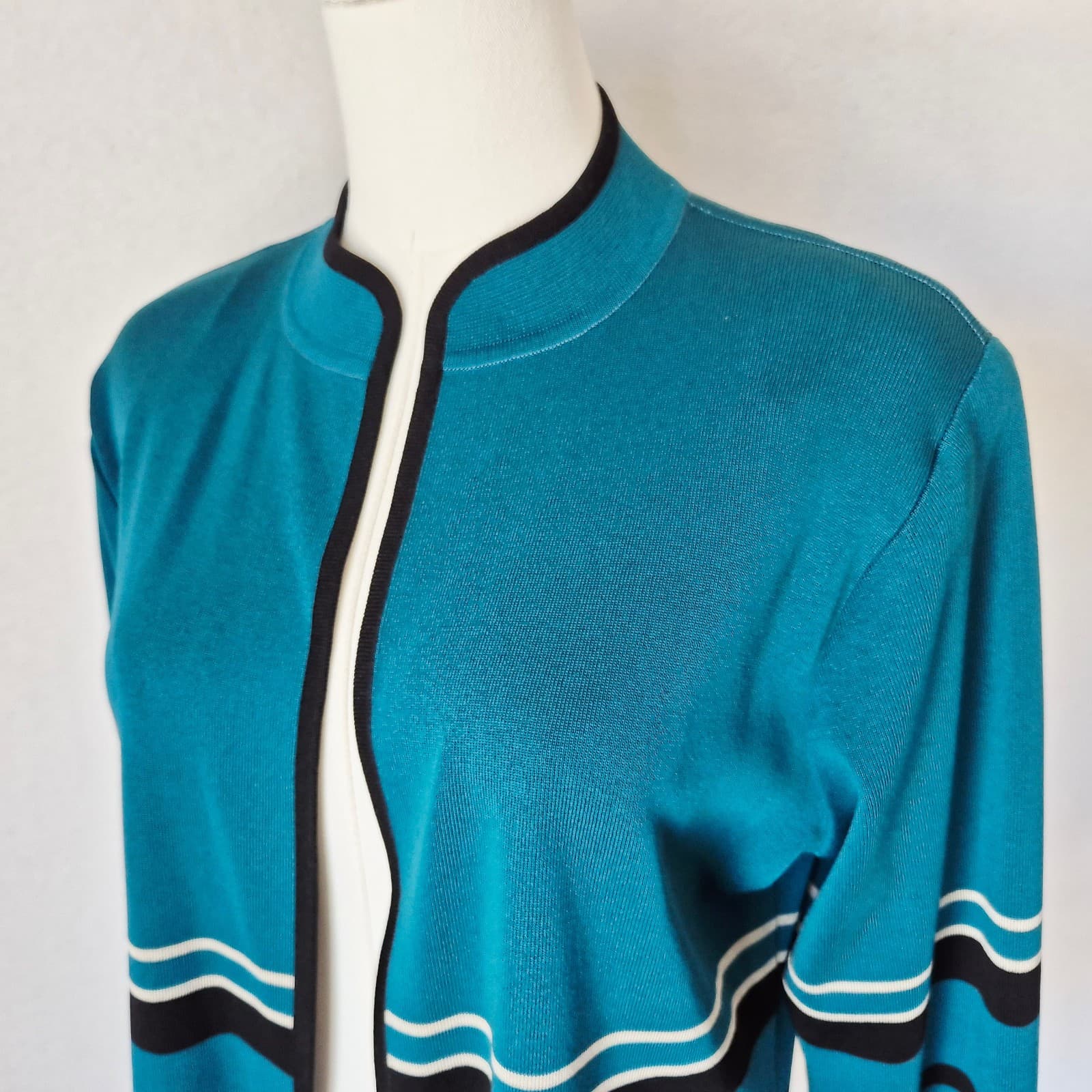 Exclusively Misook Open Front Cardigan Long Sleeve Knit Green Black Women's MP - Thumbnail 5