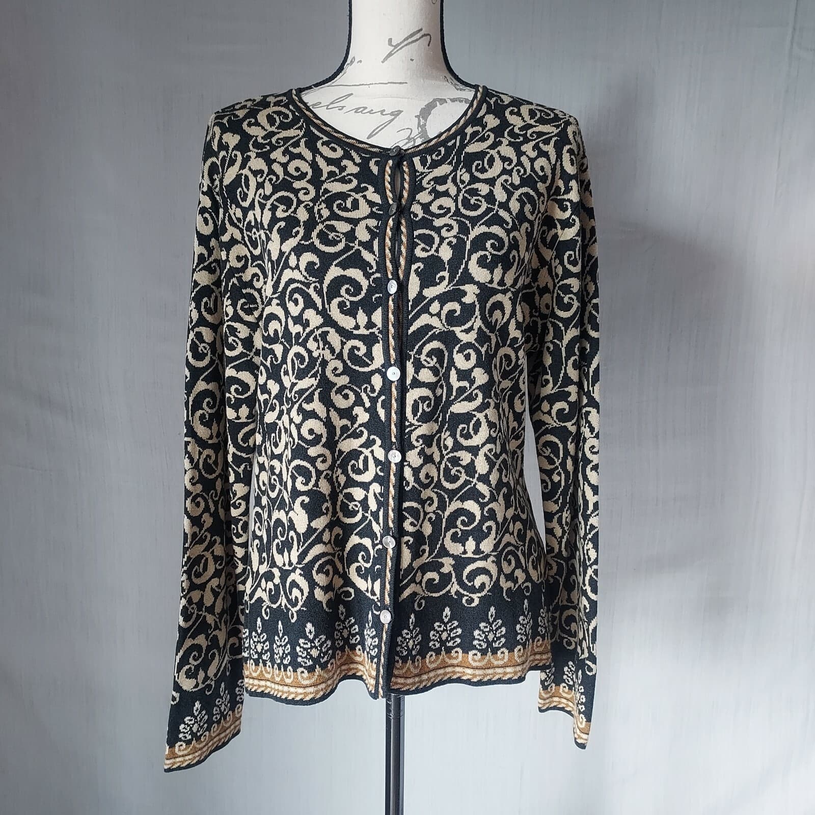 ICELANDIC DESIGN Floral Cardigan Button Cotton Blend Tan-Black Women Chest 40" - Thumbnail 2