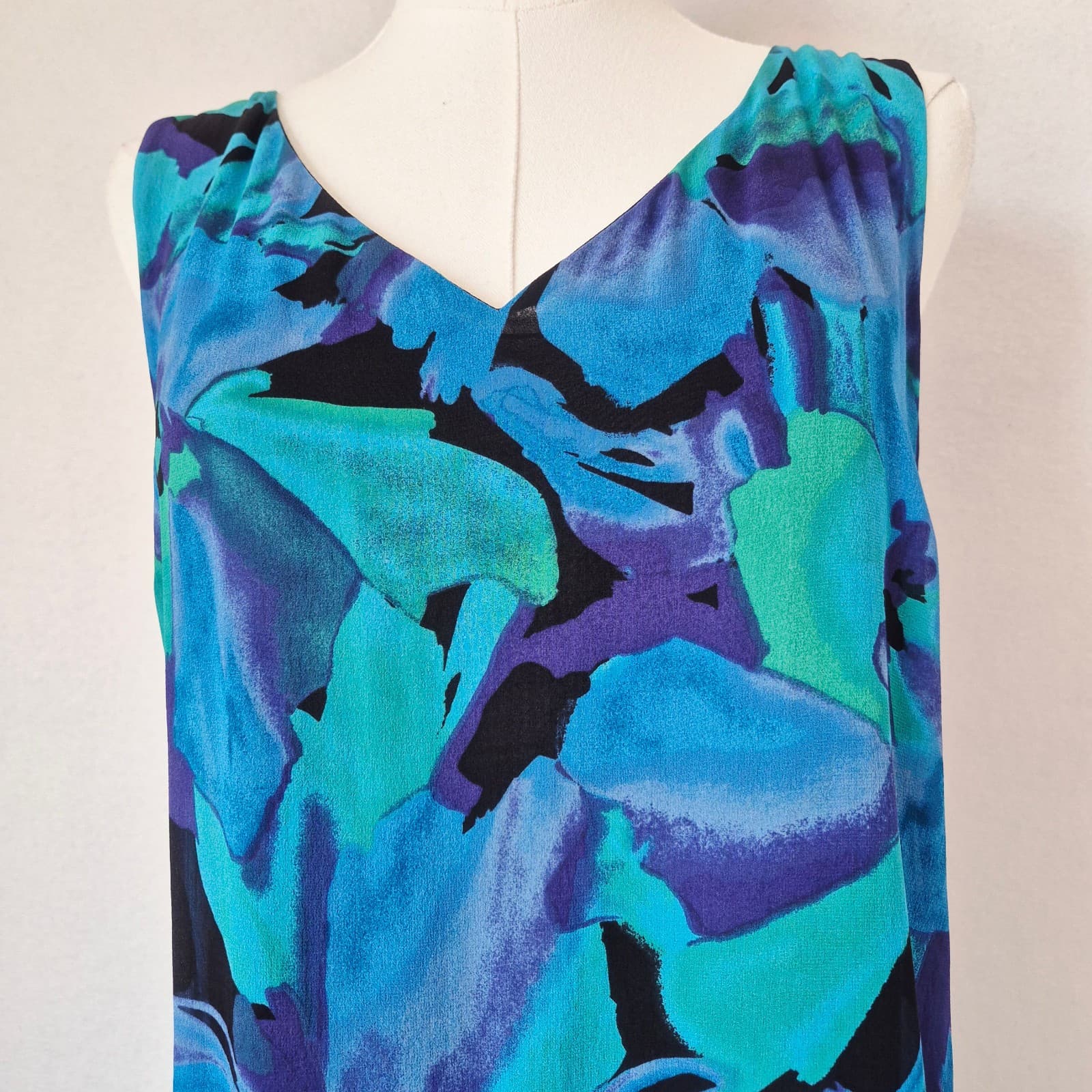Vintage Y2K Chico's Silk Floral Asymmetrical-Hem Dress Sleeveless Blue Sz.1 (M) - Thumbnail 3