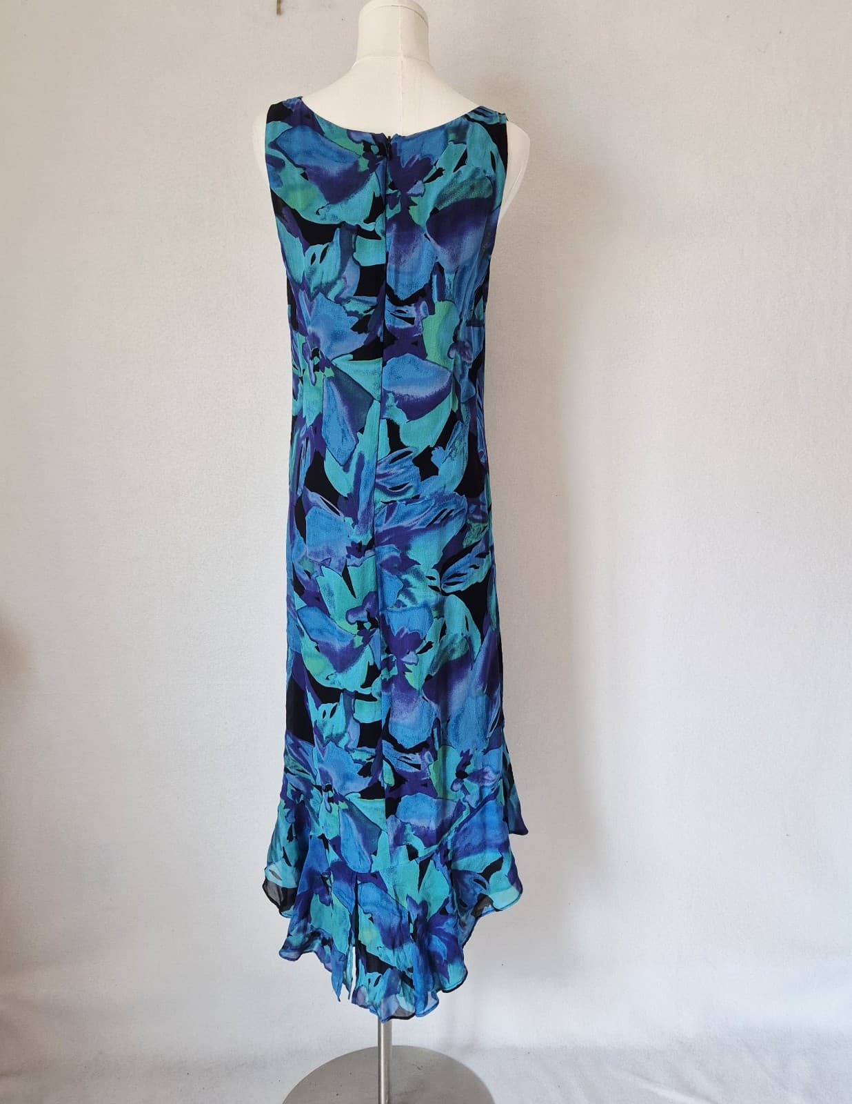 Vintage Y2K Chico's Silk Floral Asymmetrical-Hem Dress Sleeveless Blue Sz.1 (M) - Thumbnail 5