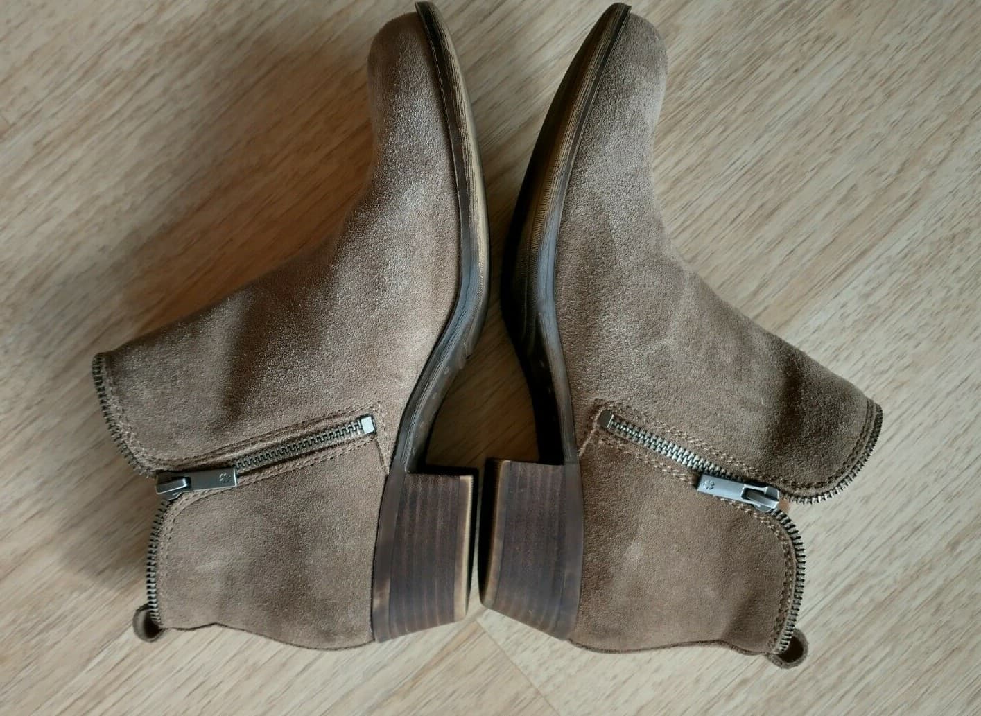 EUC Lucky Brand Bartalino Women Suede Ankle Boots Zip Heels-1.5" Brown US8M EU38 - Thumbnail 3