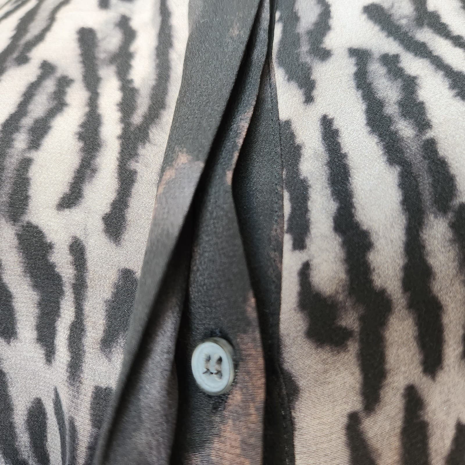 NWT AllSaints Helle Sinai Leopard Silk Shirt Dress Long Sleeve Taupe Sz.4 $340 - Thumbnail 8