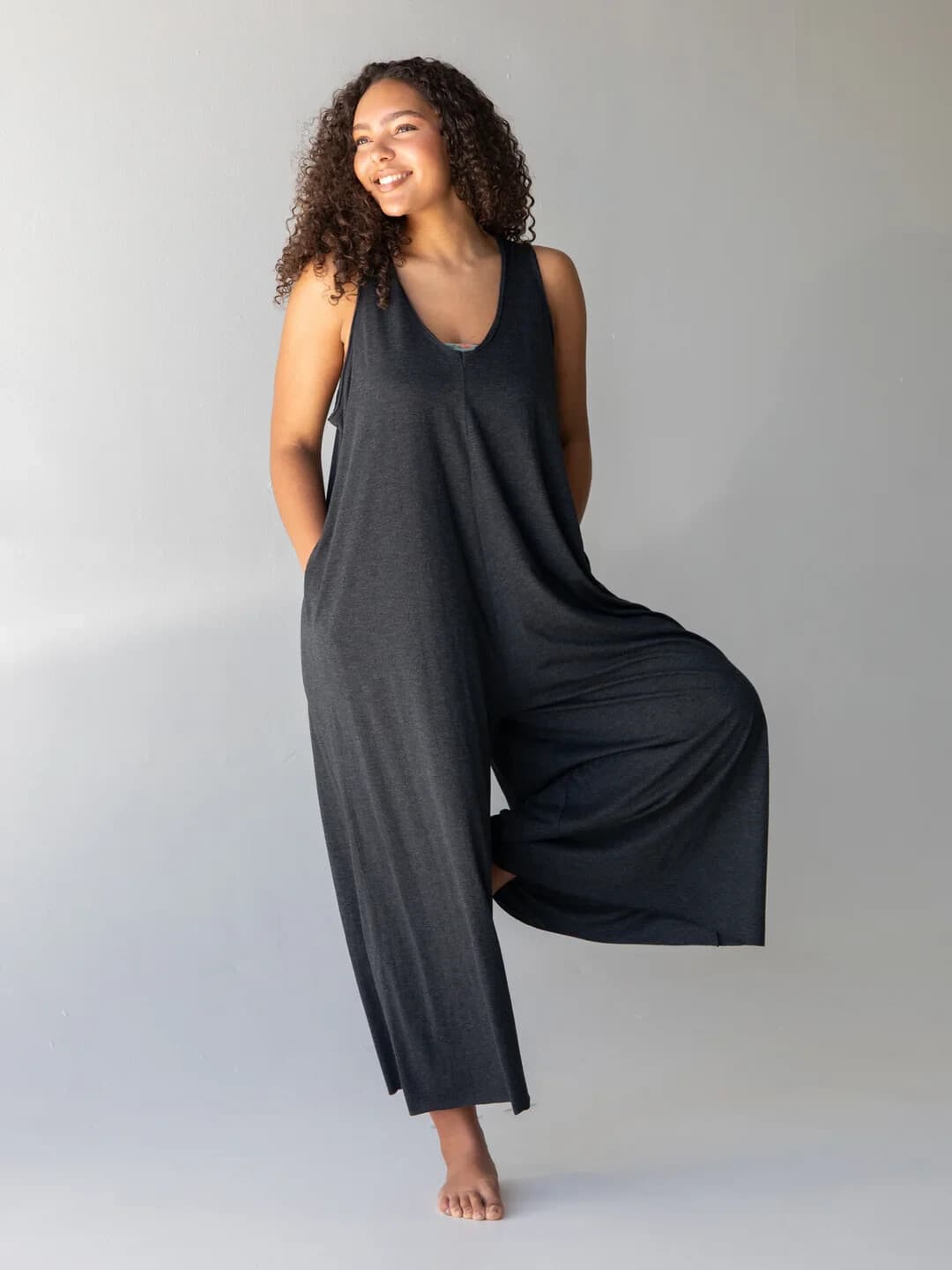 NWoT Natural Life Knit V-Neck Jumpsuit Sleeveless Wide Leg Pocket Green One Size - Thumbnail 5