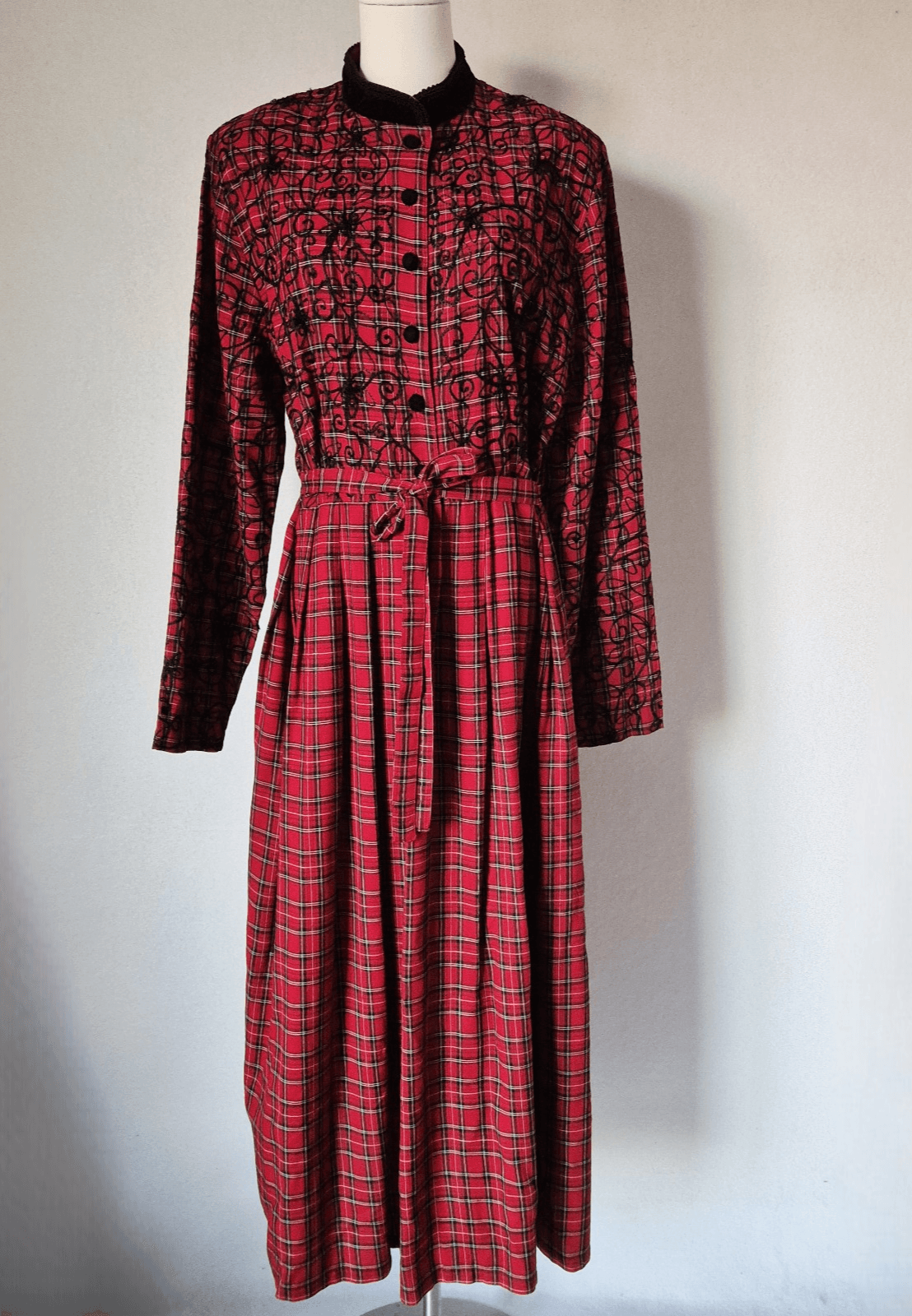 Vintage Country Wear Plaid Embroidered Velvet Cottagecore Pleat Midi Dress Sz.14 - Thumbnail 3
