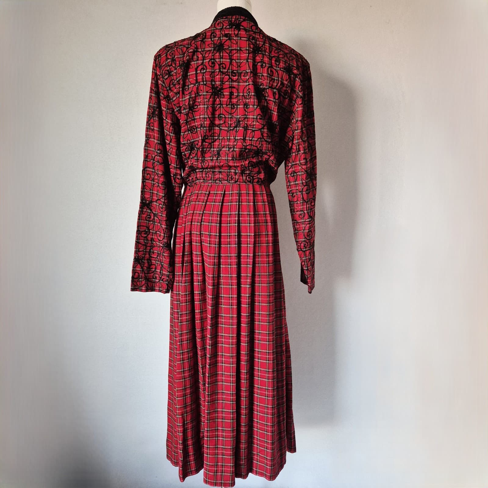 Vintage Country Wear Plaid Embroidered Velvet Cottagecore Pleat Midi Dress Sz.14 - Thumbnail 8
