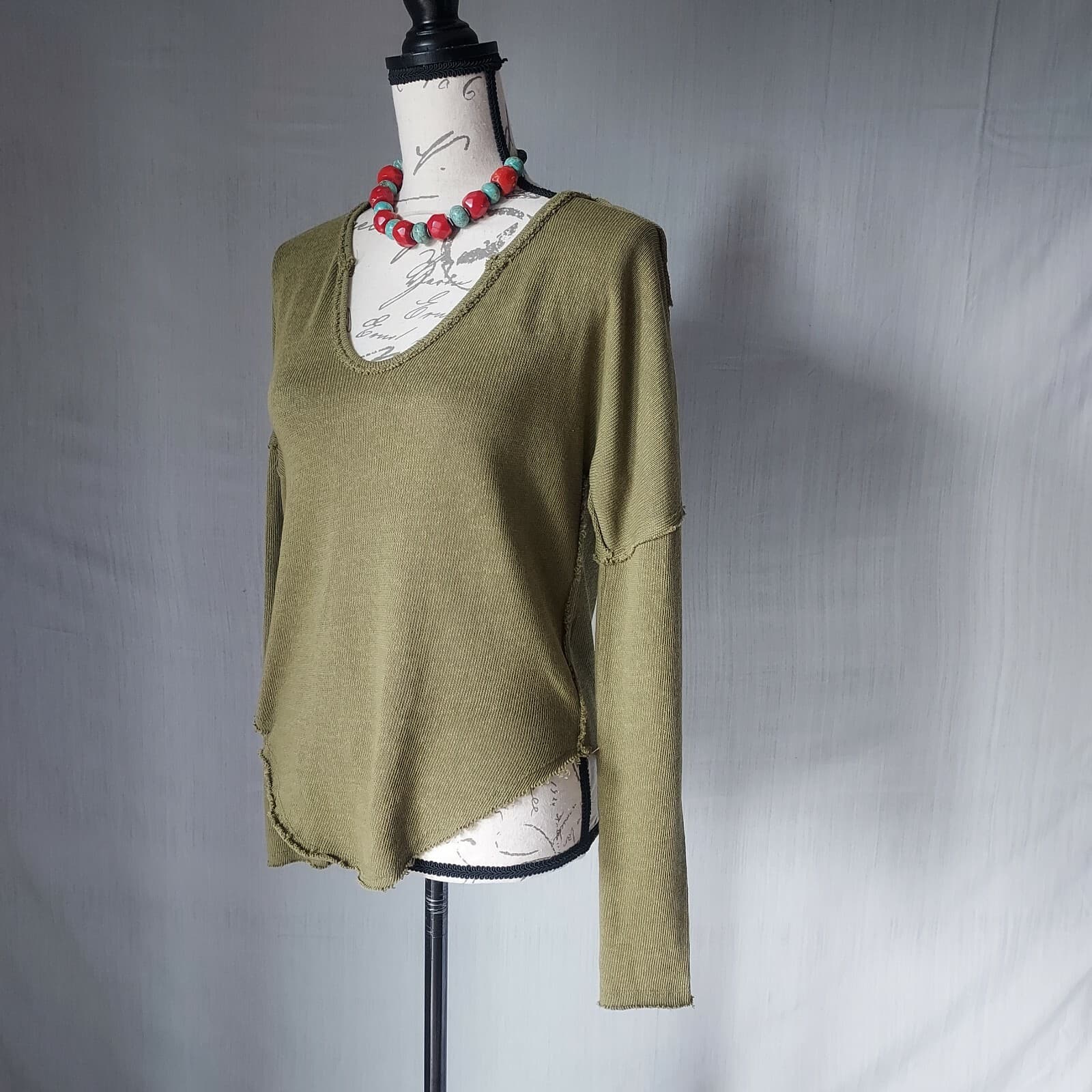 We The Free Come And Get It Top Long Sleeve V-Neck Knit Cotton Blend Green Small - Thumbnail 4