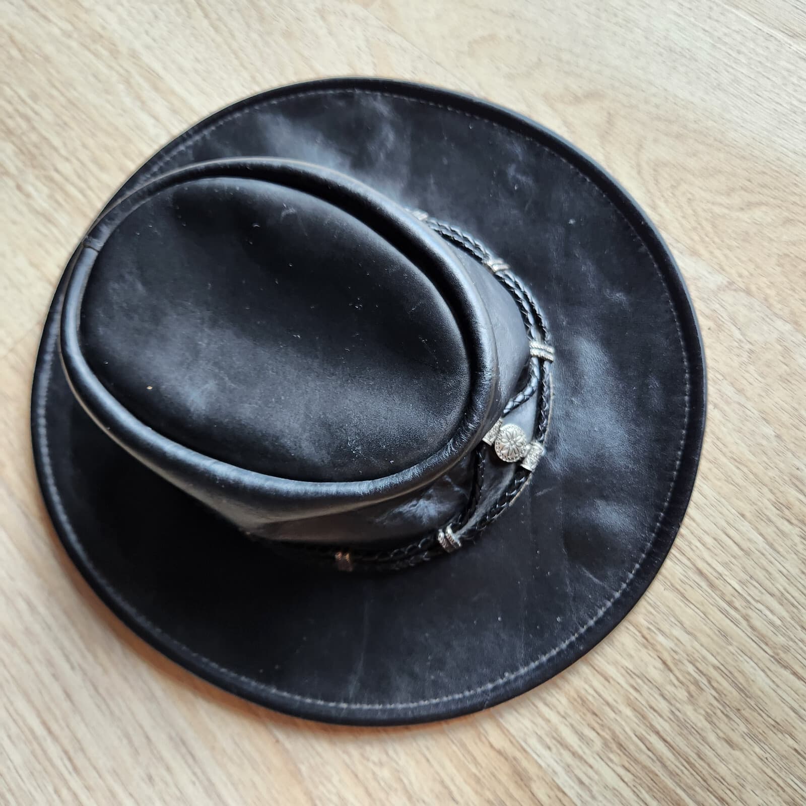 Minnetonka The Silverthorne Cowboy Hat Braided Medallion Black Genuine Leather M - Thumbnail 8