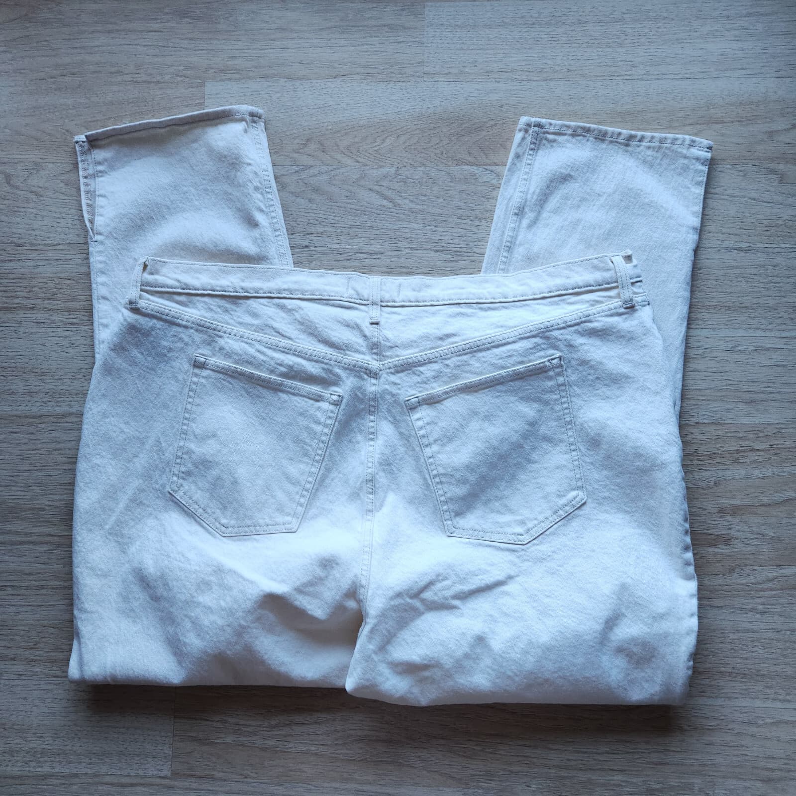 NWT Abercrombie & Fitch The 90s Striaight Ultra High Rise Jean Slit Ivory 37/24R - Thumbnail 6