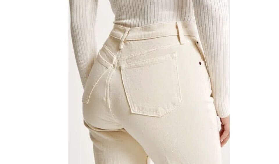 NWT Abercrombie & Fitch The 90s Striaight Ultra High Rise Jean Slit Ivory 37/24R - Thumbnail 5