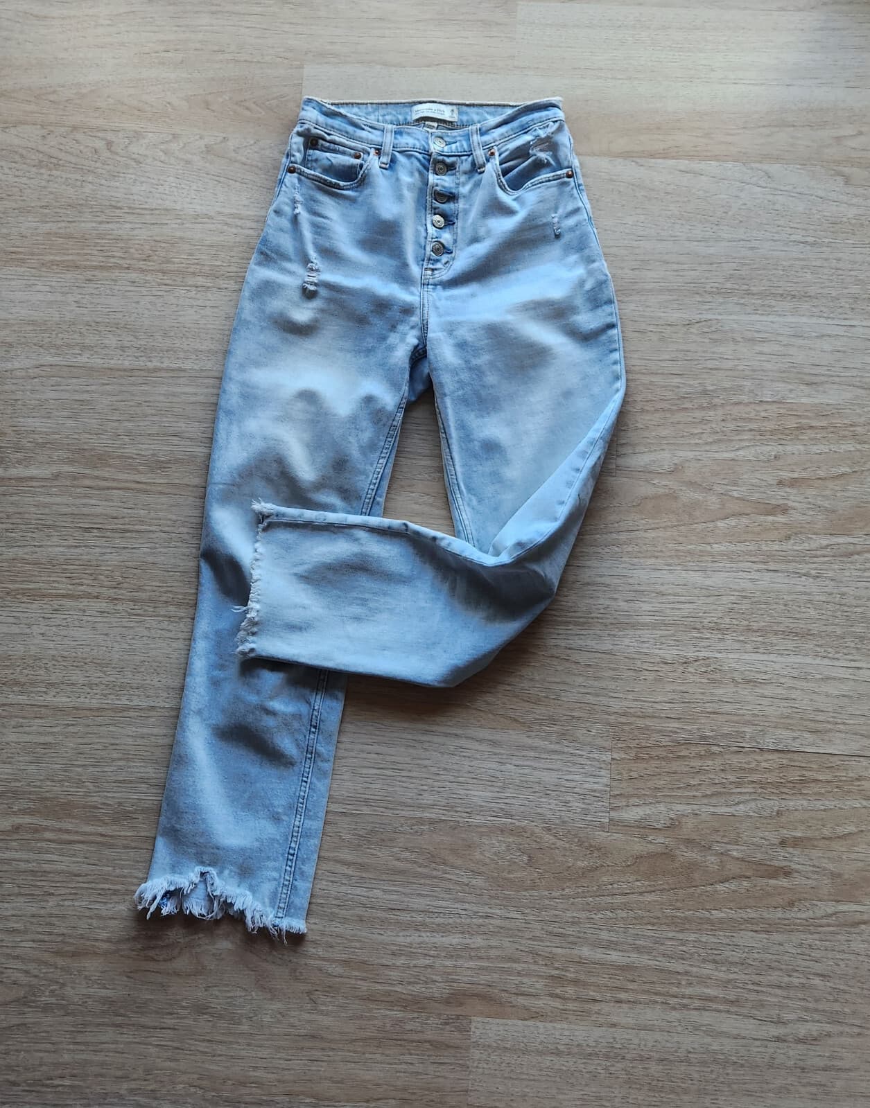 Abercrombie & Fitch Ultra High Rise Ankle Straight Jean Frayed Hem Button-Fly 25 - Thumbnail 2