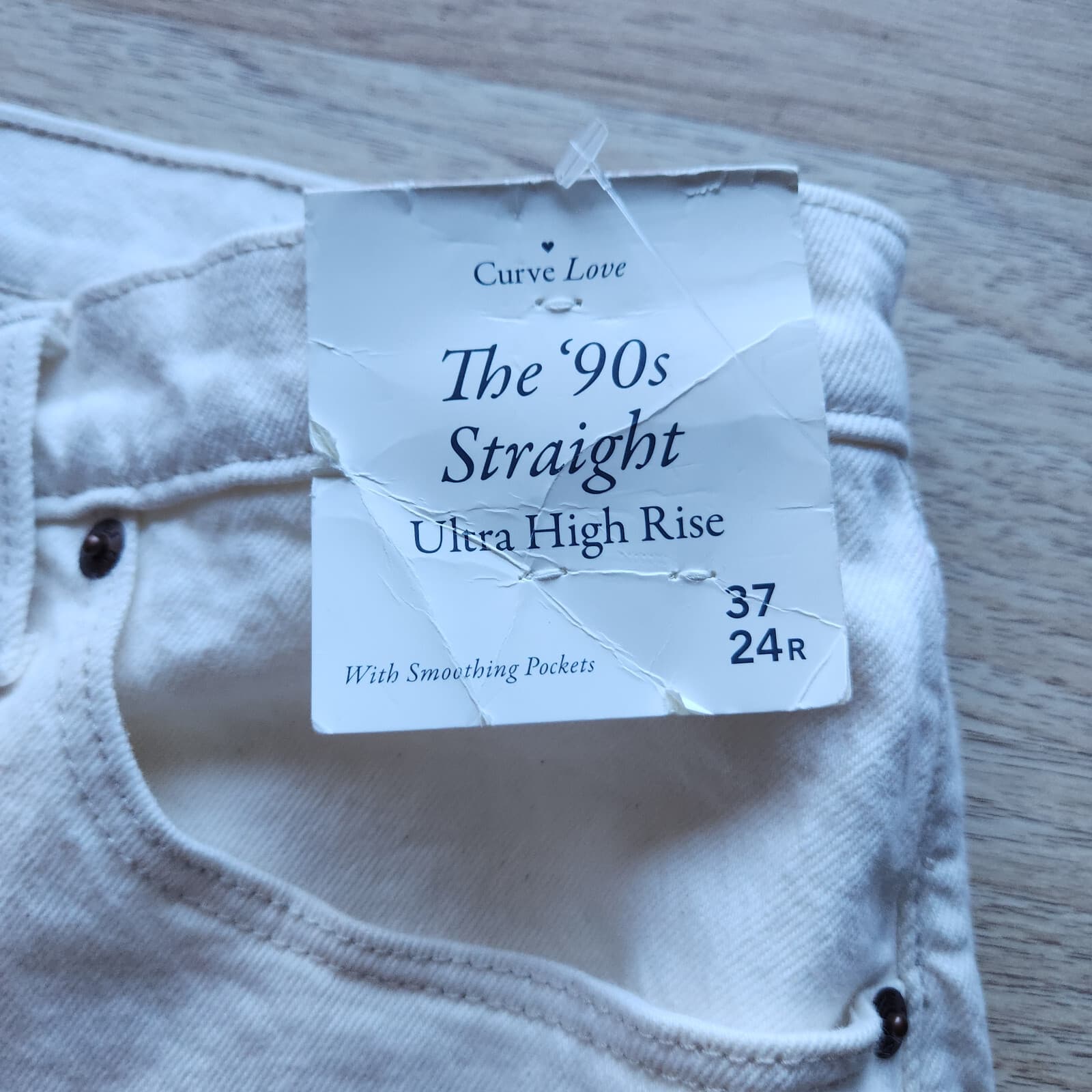 NWT Abercrombie & Fitch The 90s Striaight Ultra High Rise Jean Slit Ivory 37/24R - Thumbnail 8