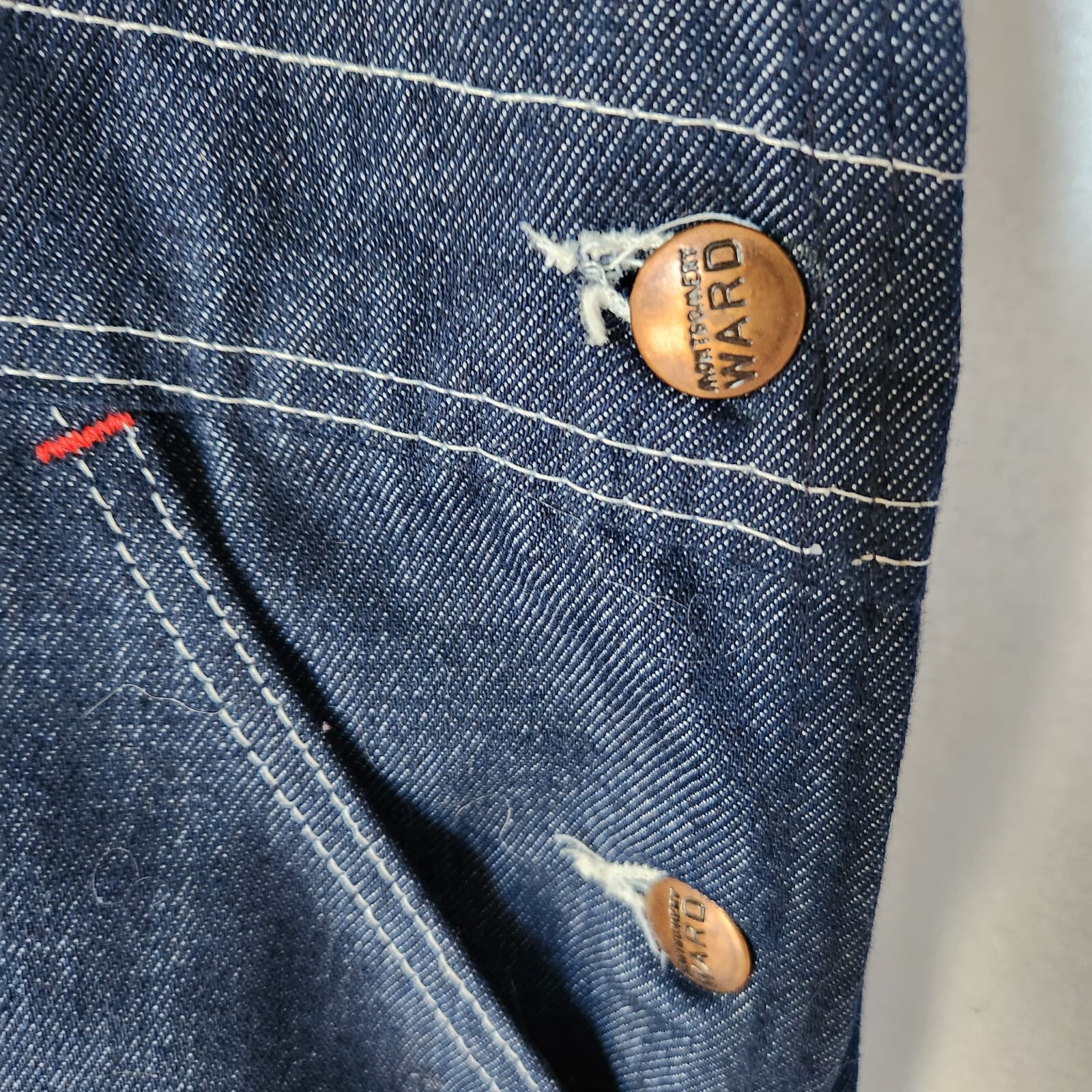 Vintage Montgomery Ward Men's 50x32 Blue Denim Work Overalls Bib Made in USA - Thumbnail 4
