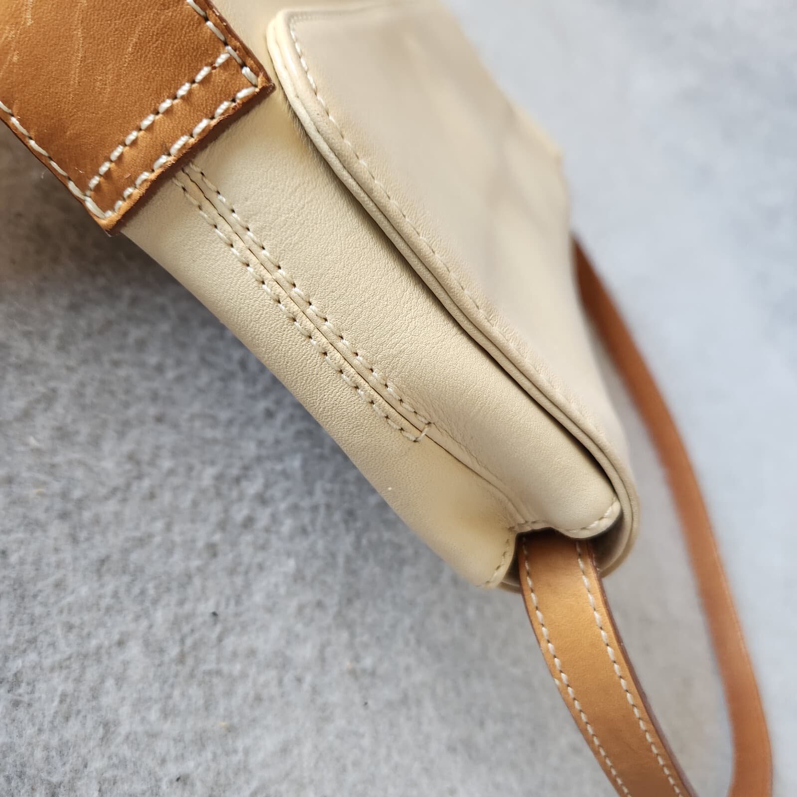 J.Crew Leather Clutch Shoulder Bag Removable Strap Flap Magnet-Snap Ivory-Tan - Thumbnail 10