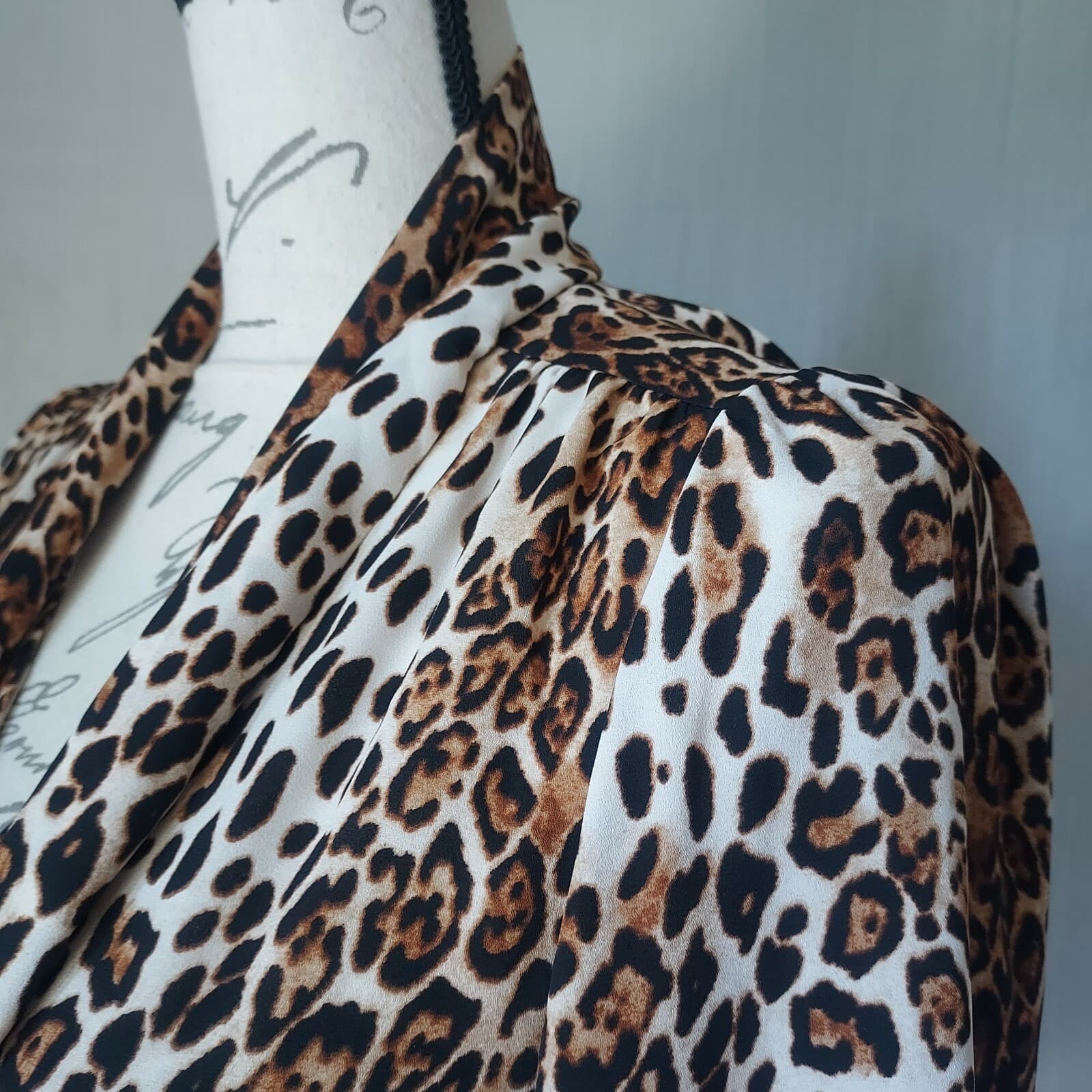 White House Black Market Leopard Tie-Neck Shirt Button Long Sleeve Brown Women 2 - Thumbnail 3