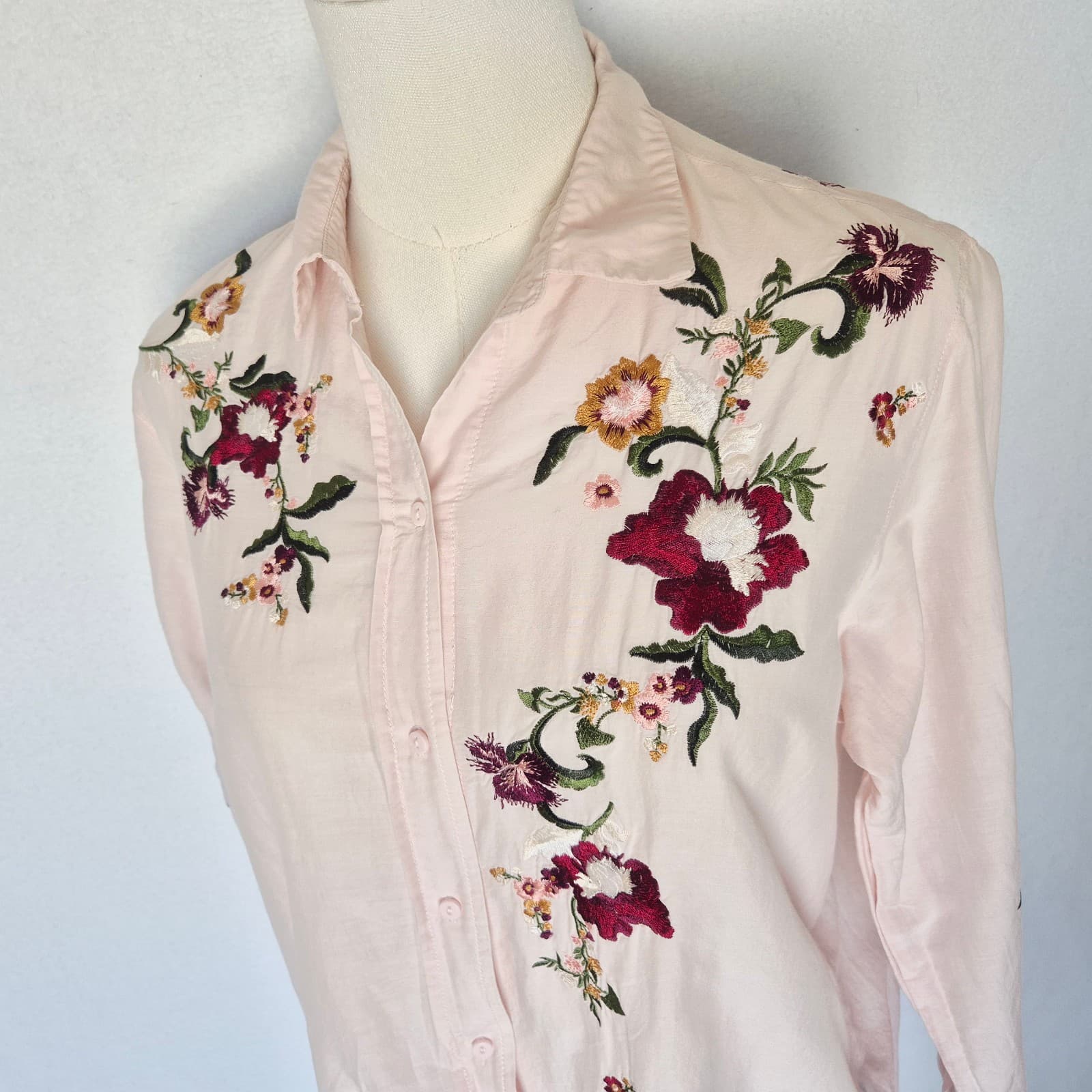 Zara Floral Embroidered Hi-Low Tunnic Button-Up Shirt Roll Tap Sleeve Pink Sz.XS - Thumbnail 7