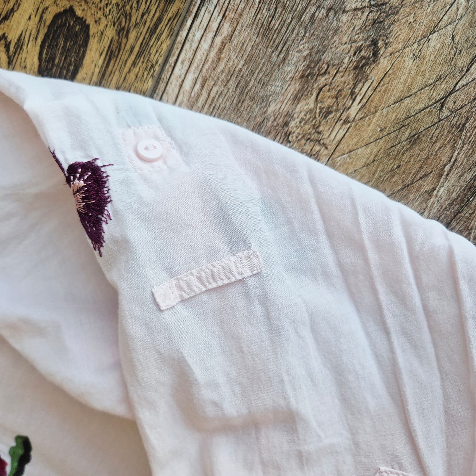 Zara Floral Embroidered Hi-Low Tunnic Button-Up Shirt Roll Tap Sleeve Pink Sz.XS - Thumbnail 9