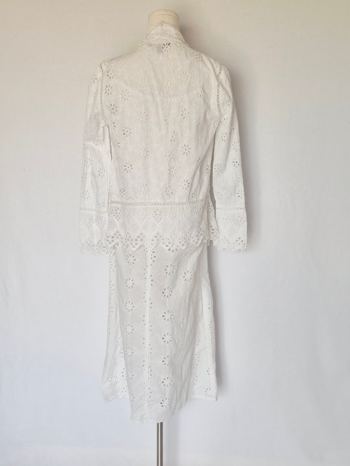Lauren Ralph Lauren 2 Pc. White Eyelet Embroidered Open Jacket + Slip Dress Sz.S - Thumbnail 15