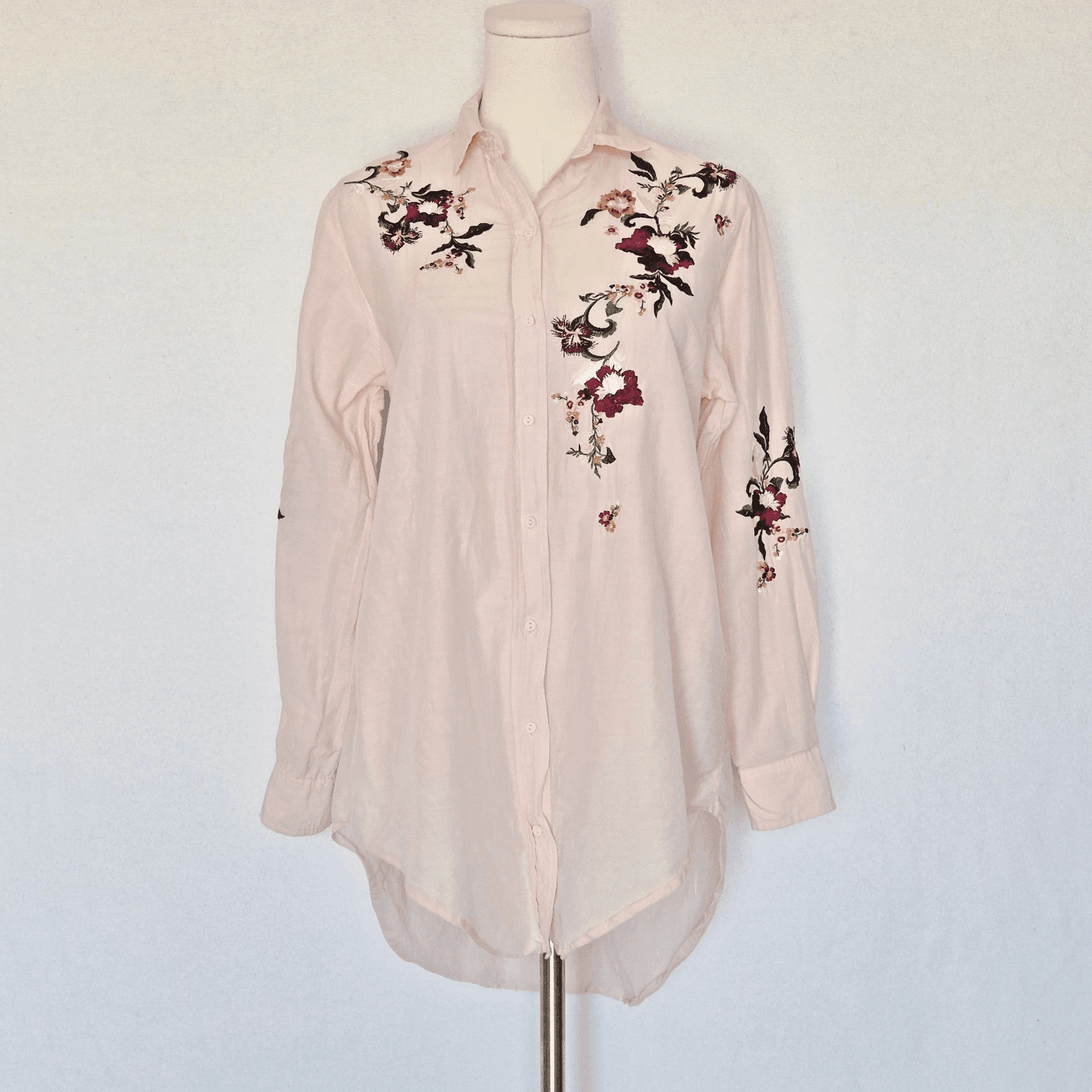 Zara Floral Embroidered Hi-Low Tunnic Button-Up Shirt Roll Tap Sleeve Pink Sz.XS - Thumbnail 2