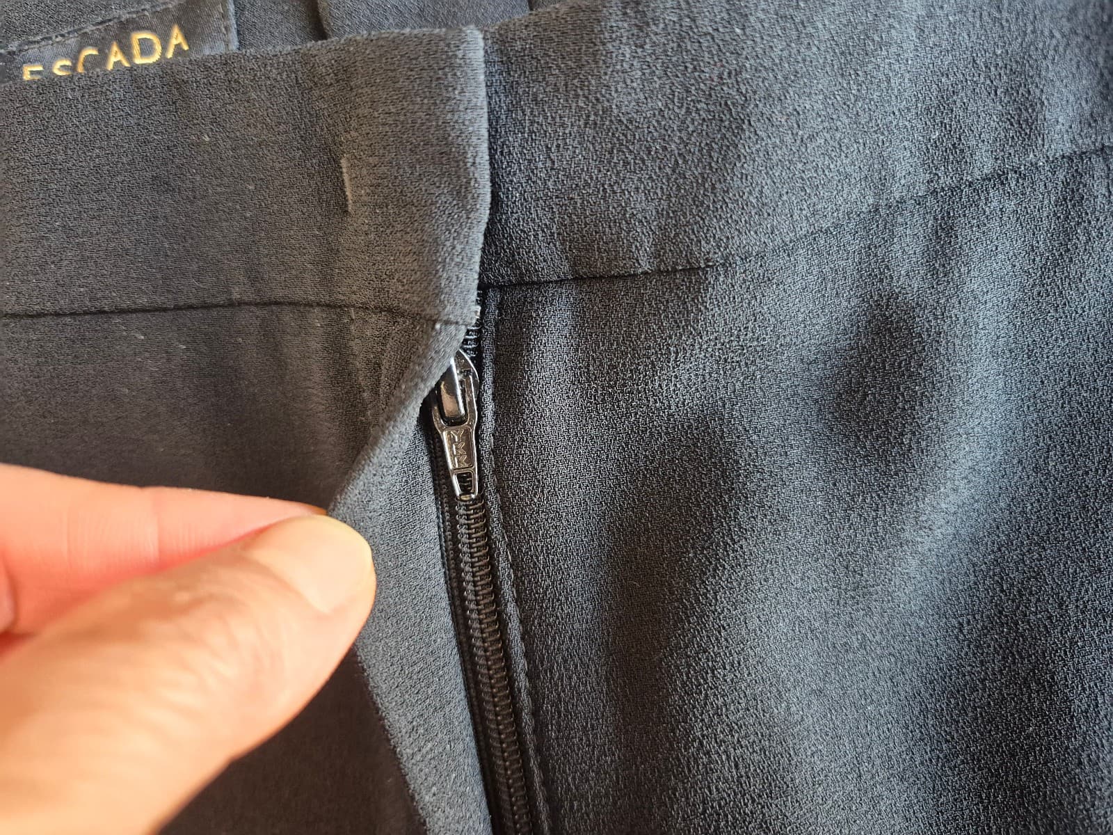 ESCADA Torah Straight-Leg Dress Pants High Rise Black Womn's 44 - Thumbnail 3
