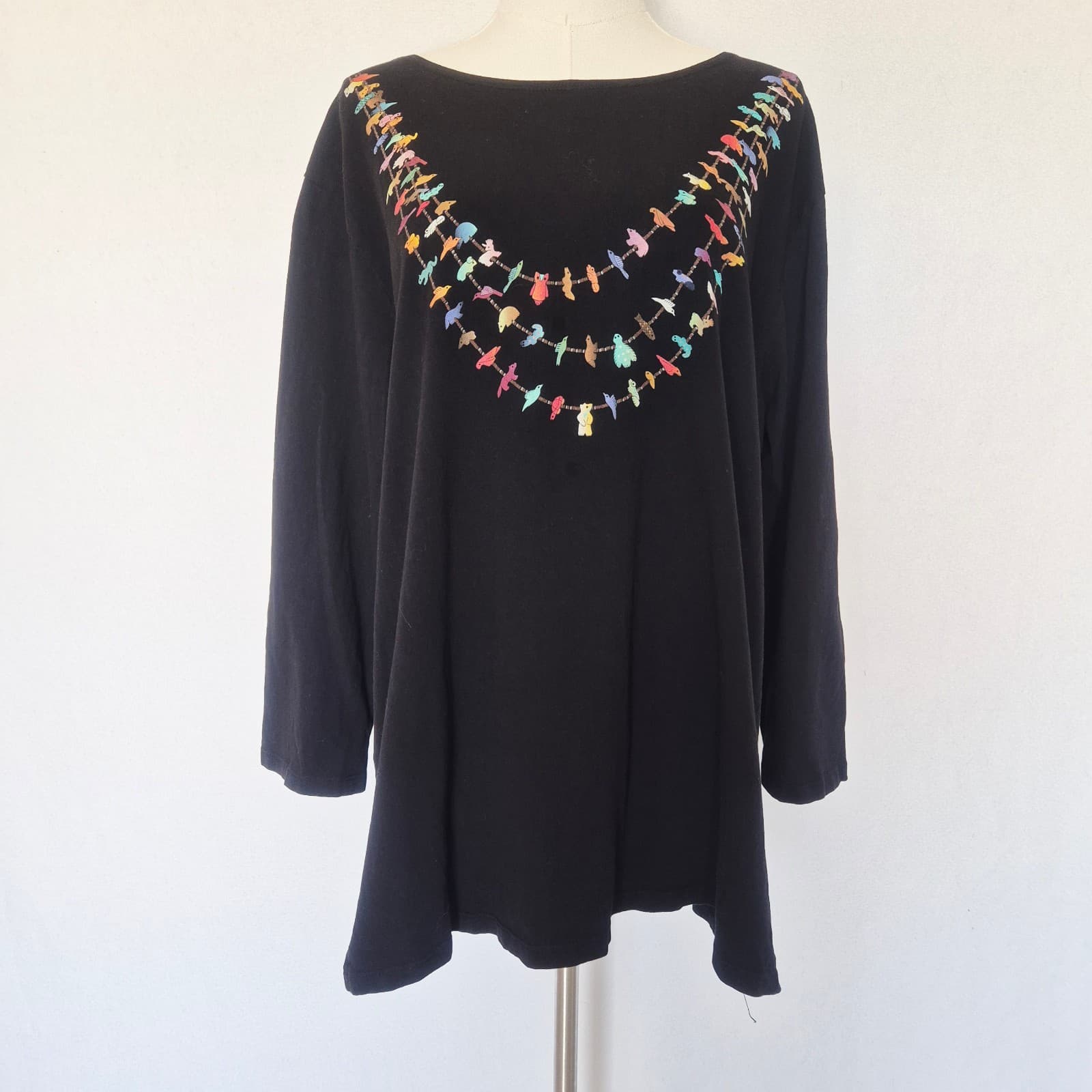Sabaku Artwear USA Animal Necklace Tunic T-Shirt Long Sleeve Cotton Black Size L - Thumbnail 2