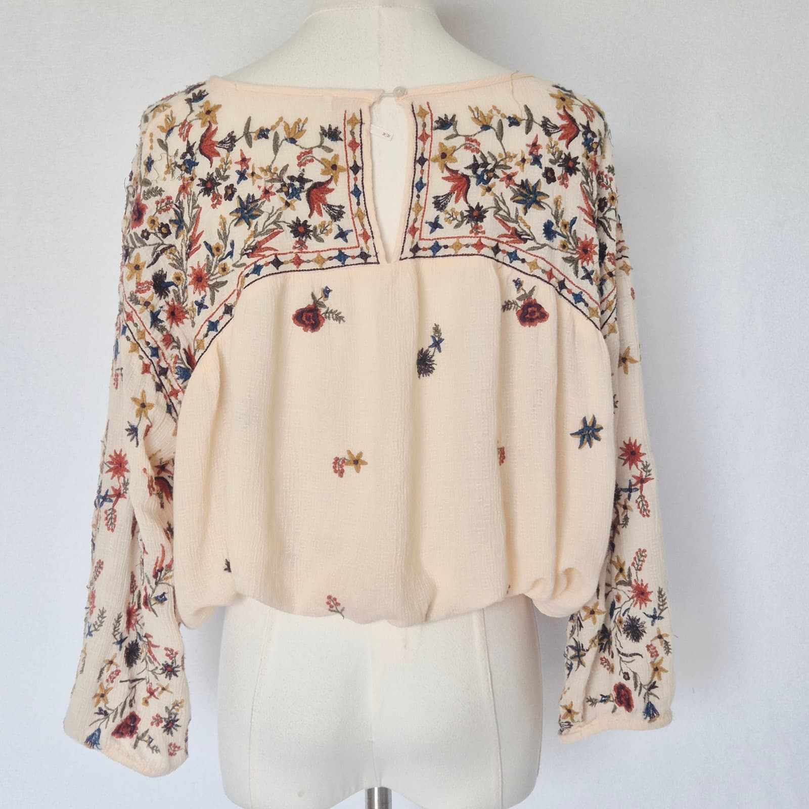 Free People Wild Flowers Embroidered Peasant Blouse 3/4 Sleeve Cream Size M - Thumbnail 6