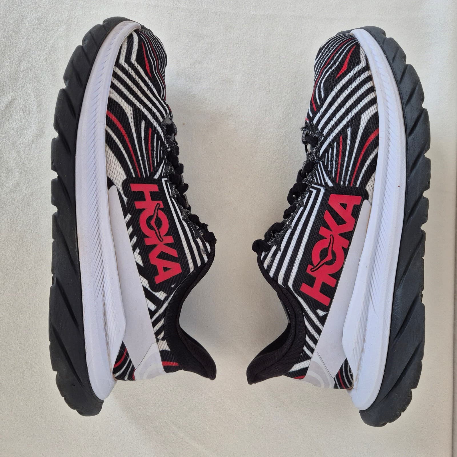 HOKA One One Ironman Mach 4 Women's US7B Running Shoe Lace-Up Mesh Graphic Black - Thumbnail 6