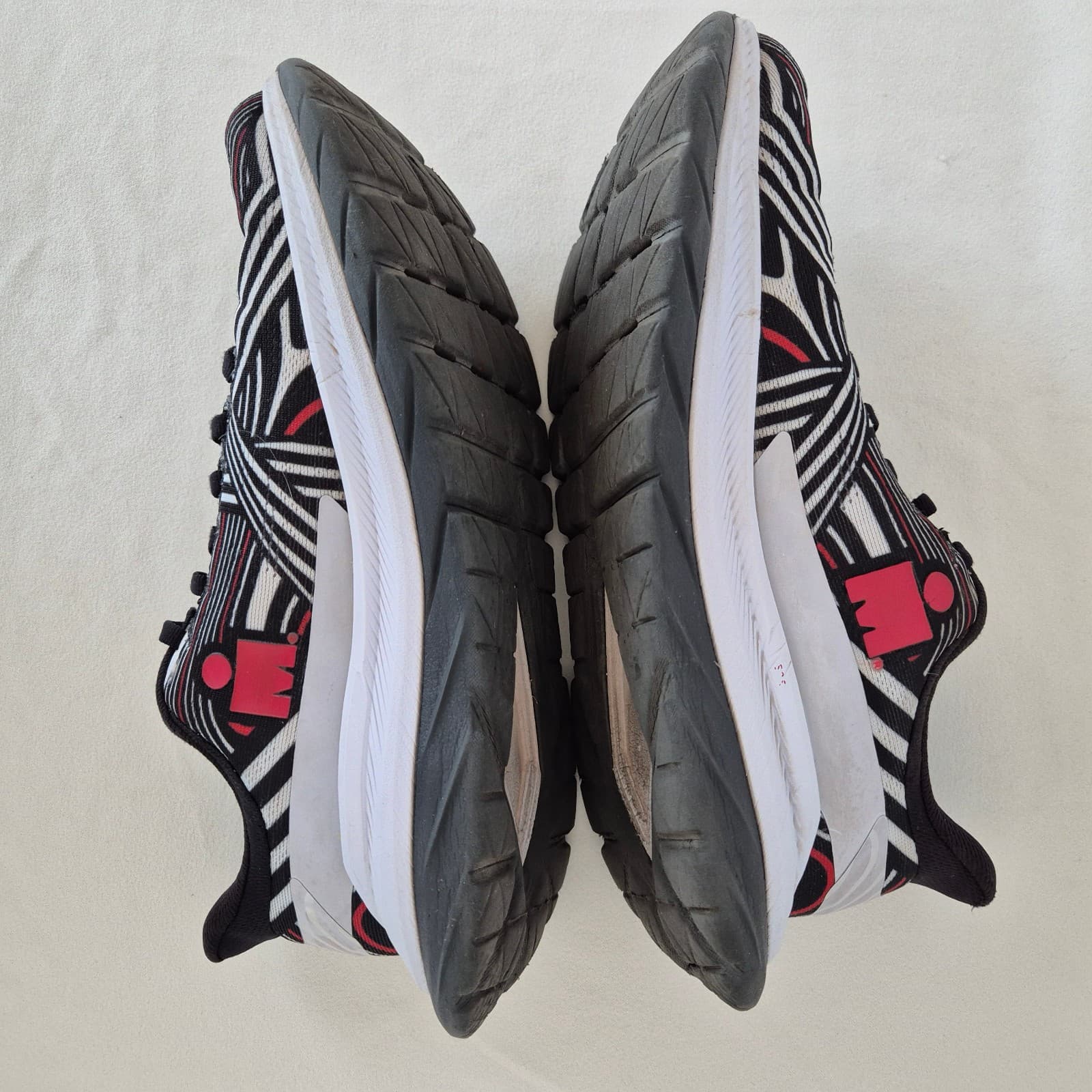HOKA One One Ironman Mach 4 Women's US7B Running Shoe Lace-Up Mesh Graphic Black - Thumbnail 7