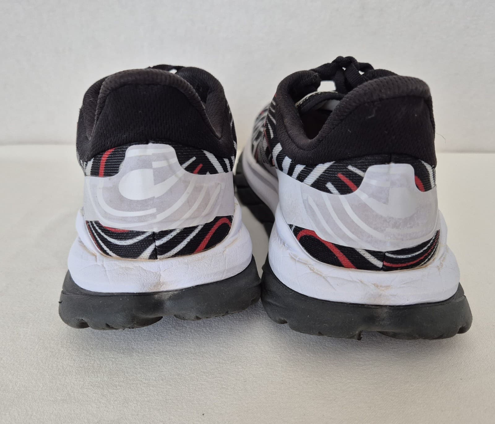 HOKA One One Ironman Mach 4 Women's US7B Running Shoe Lace-Up Mesh Graphic Black - Thumbnail 9