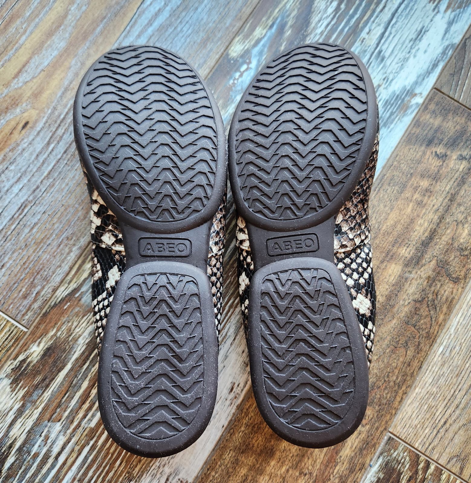 NWoB ABEO $140 Tilly Slip-On Metatarsal Ballet Flats Leather Tan Snake US7.5 - Thumbnail 6