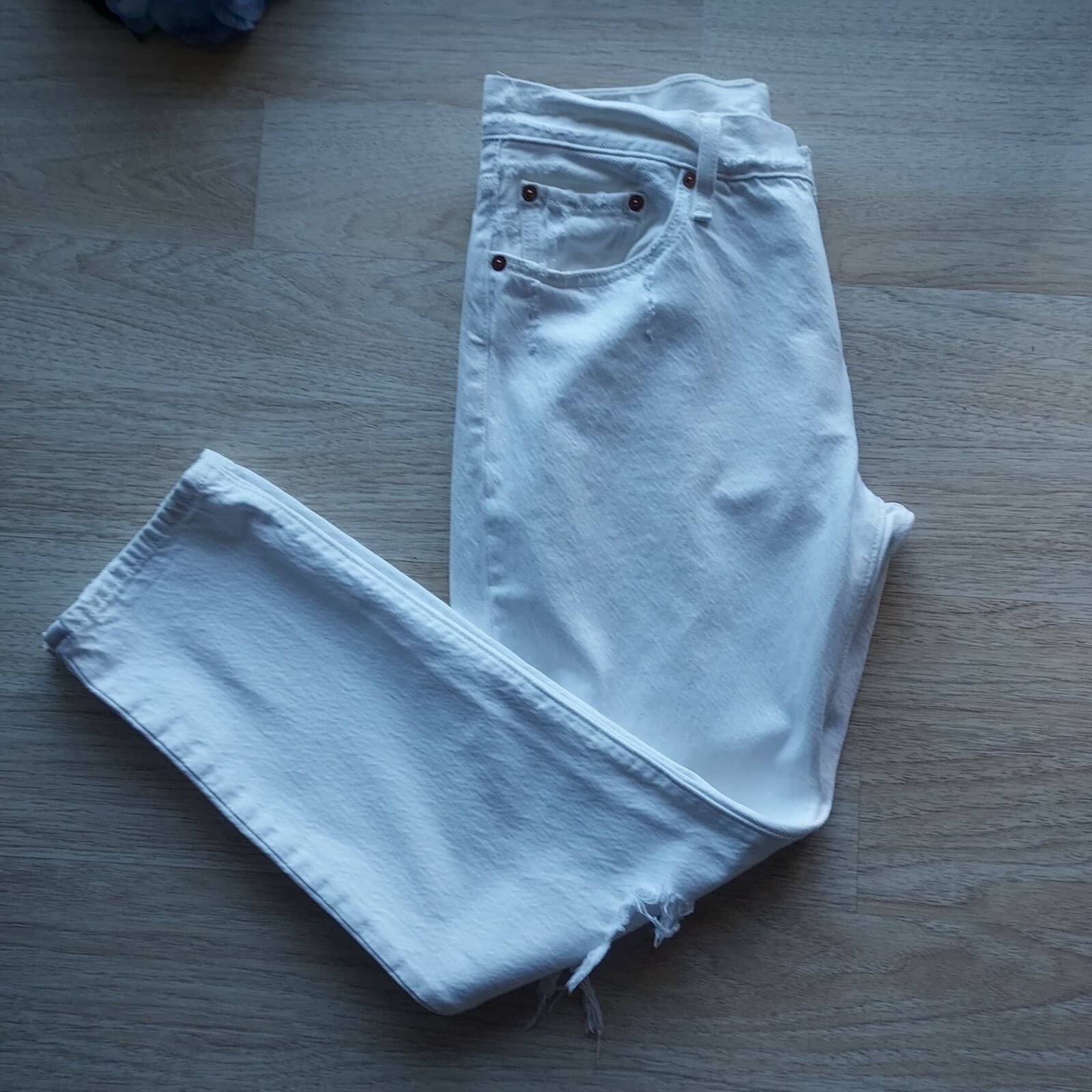 Levi's 501 CT Button Fly Straight Leg White Jeans Distressed Cotton Women 33 - Thumbnail 2
