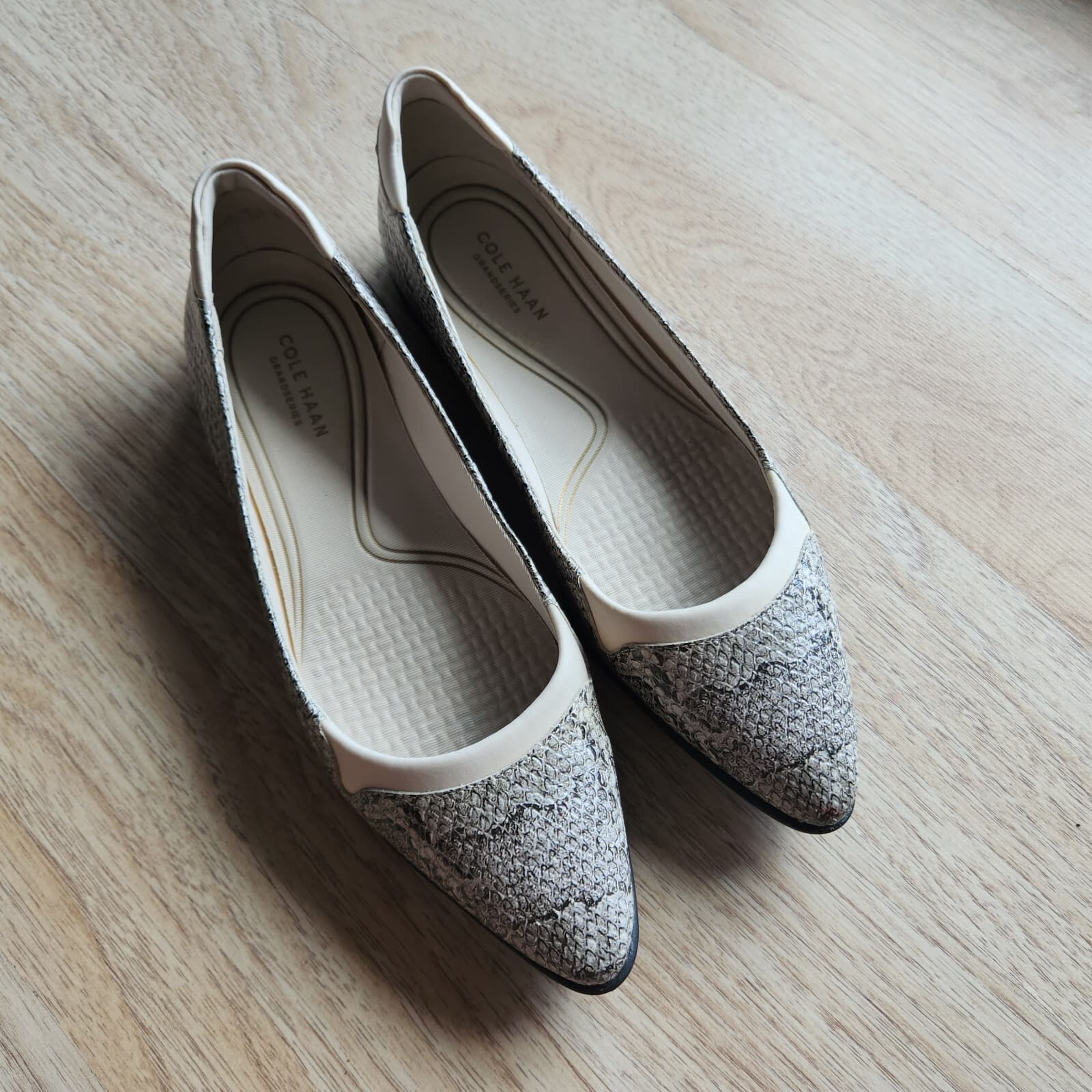 Cole Haan Grand Series Ambition Snakeskin Flat Loafer Slip-On Leather Beige US7B - Thumbnail 6