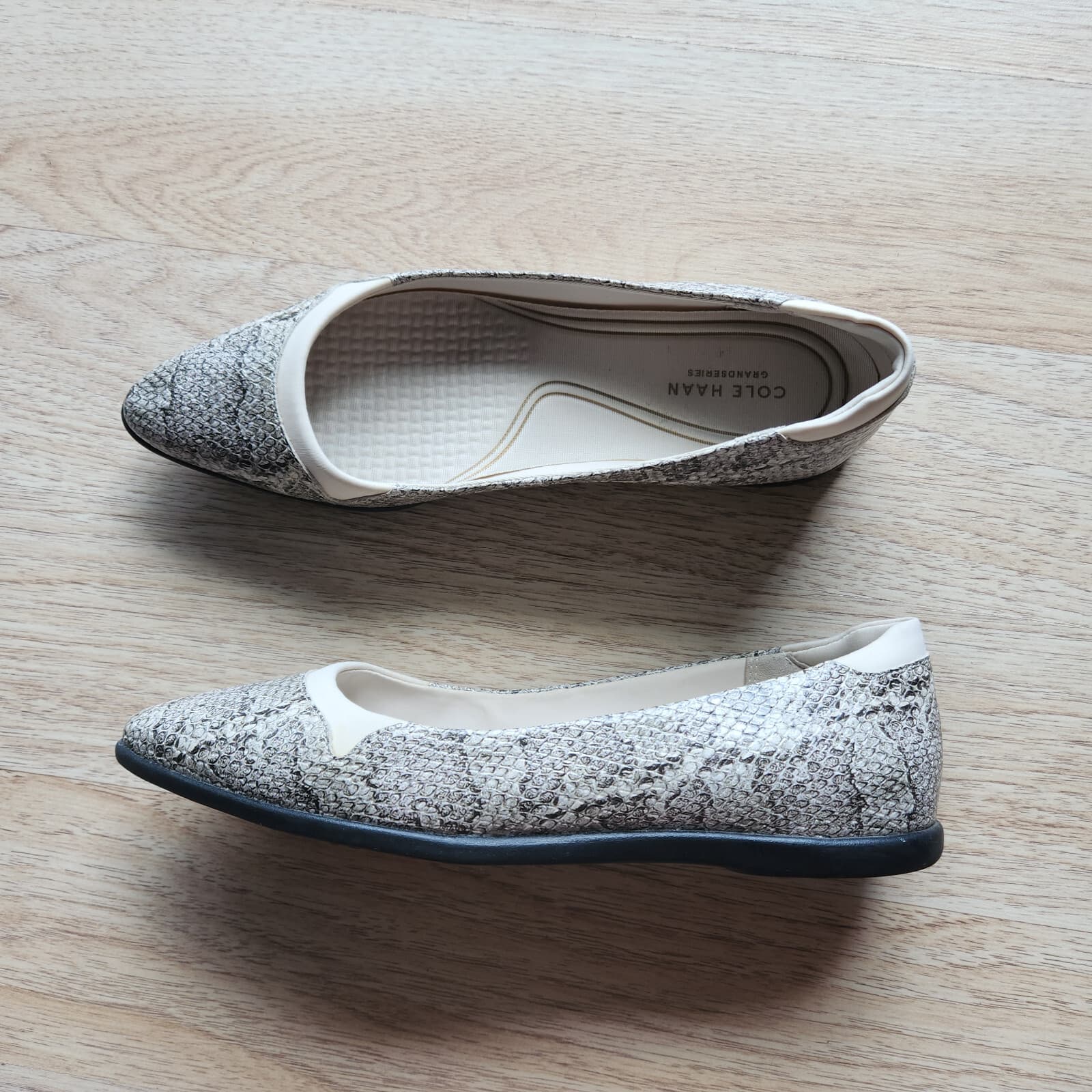 Cole Haan Grand Series Ambition Snakeskin Flat Loafer Slip-On Leather Beige US7B - Thumbnail 3