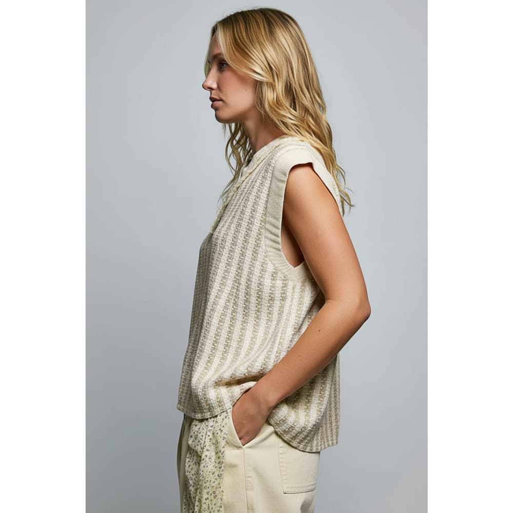 POL Textured Woven Sleeveless Top - Thumbnail 3