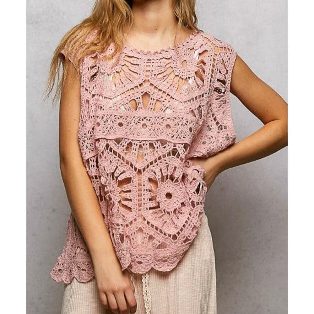 POL Floral Crochet Top In Rose Pink - Thumbnail 4